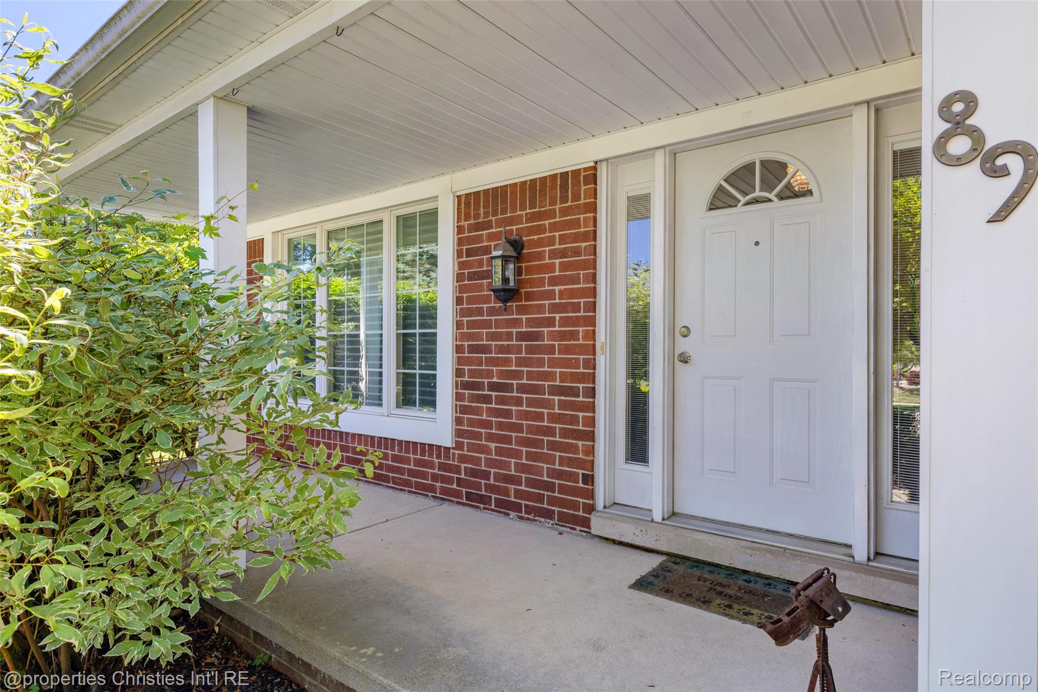 89 Maclynn Drive