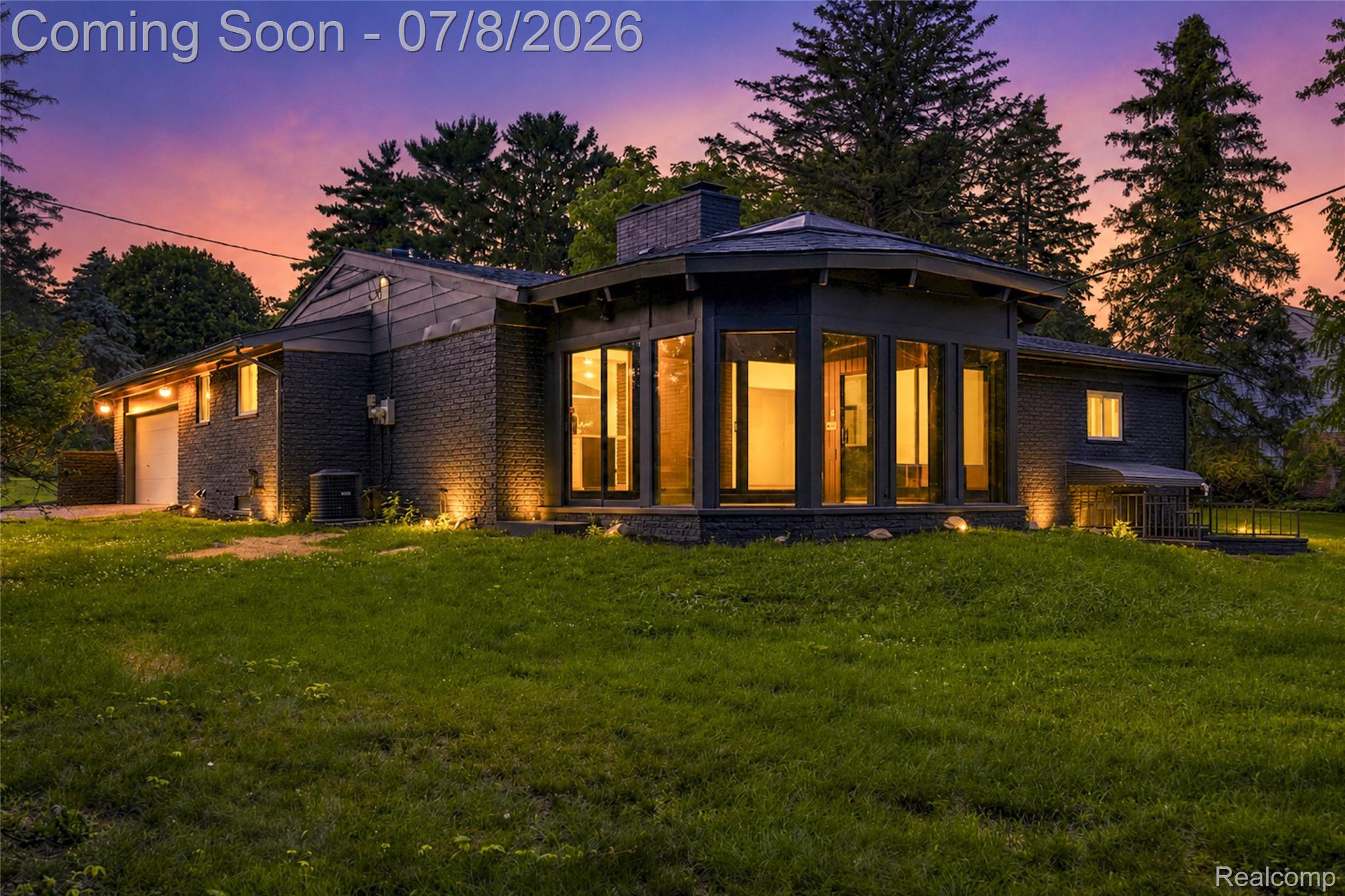 4469 Chamberlain Drive