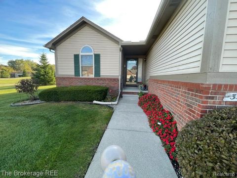 3372 Spruceridge Court 82 Richfield Township MI 48423