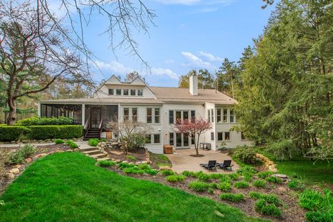 1813 Columbus Street Park Township Ottawa MI 49424