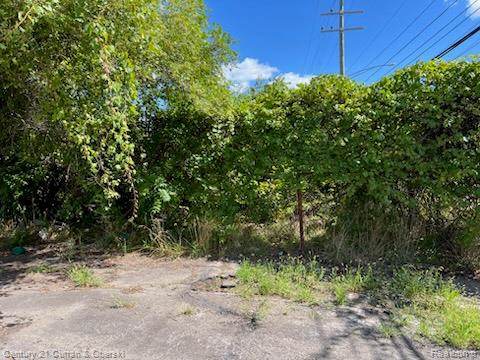 4818 W Jefferson Avenue