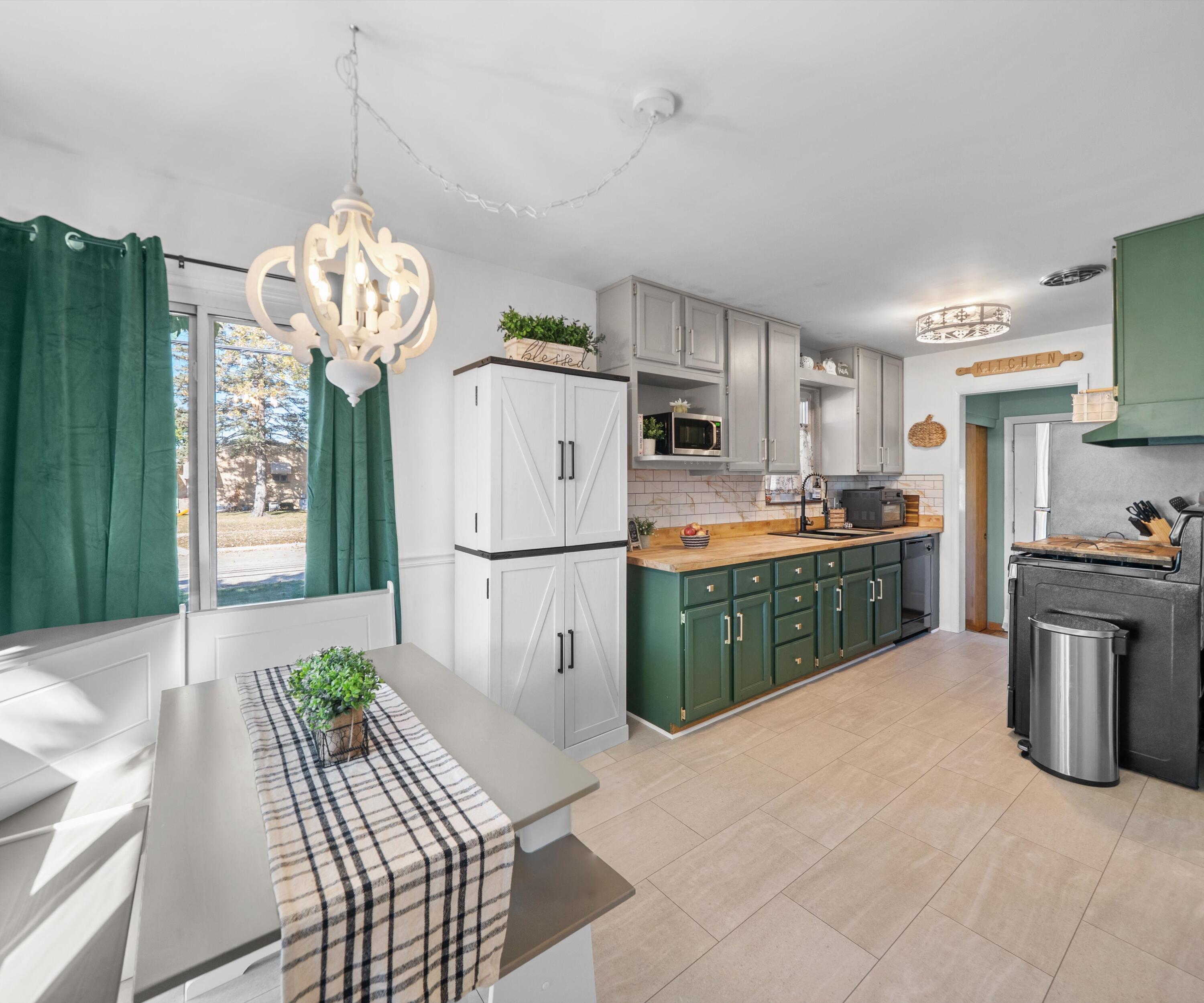 36650 Thinbark Street