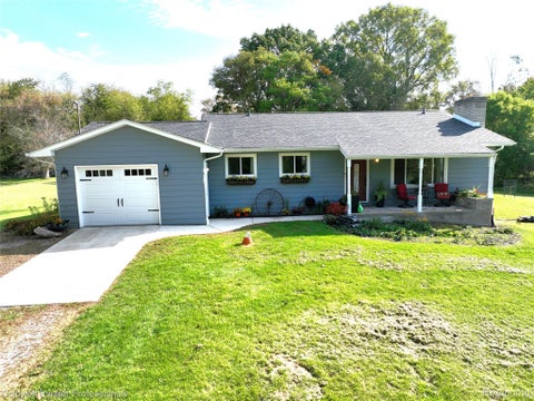 Photo for 8660 S Durand Road
