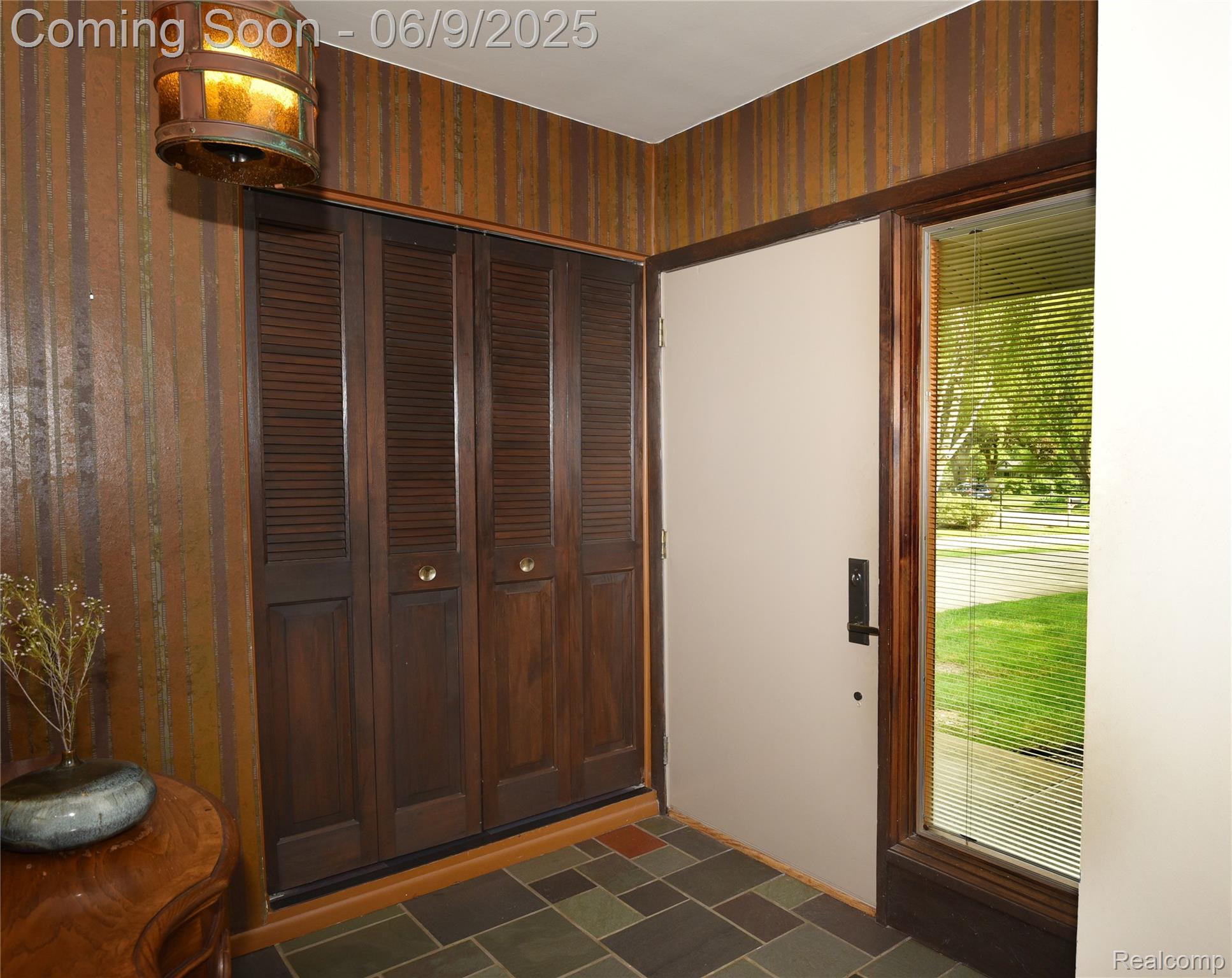 2268 Devonshire Road