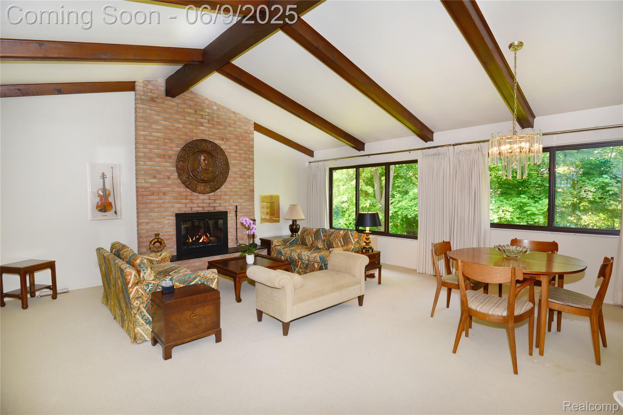 2268 Devonshire Road