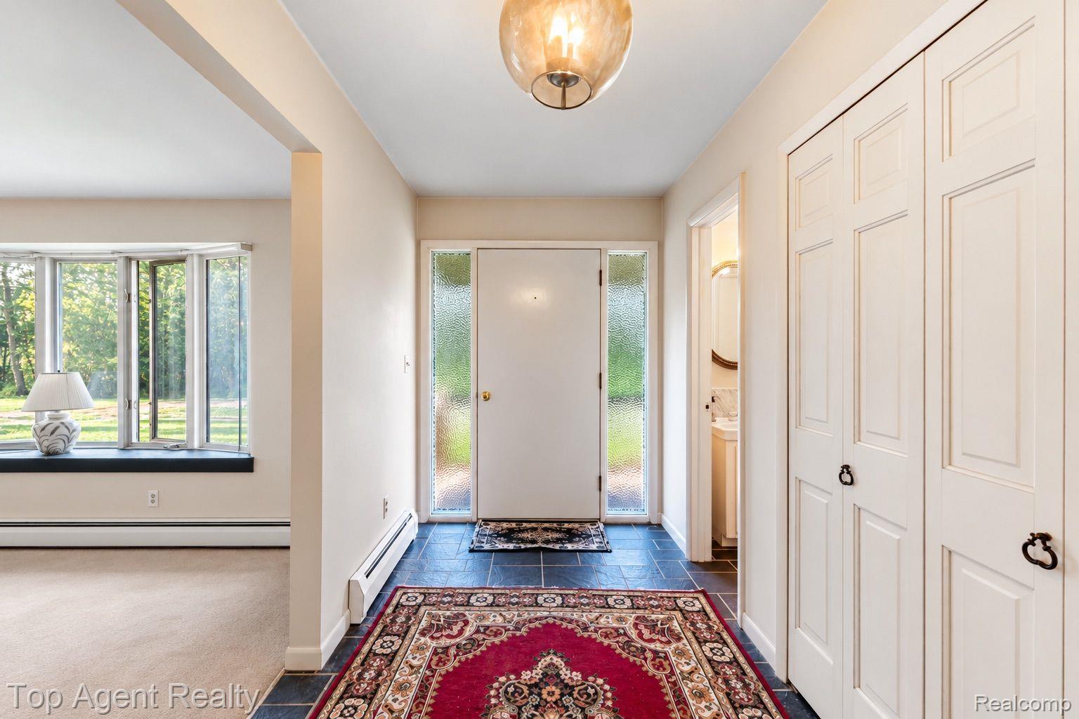 8269 Currie Road