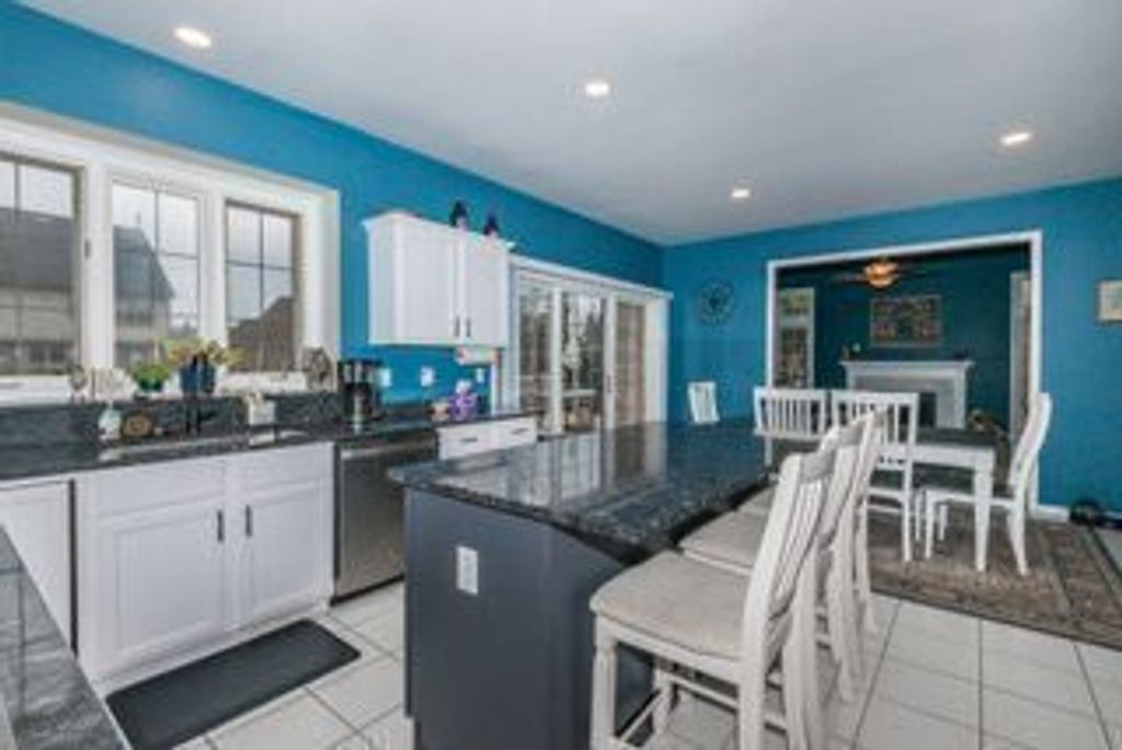 listing image 59