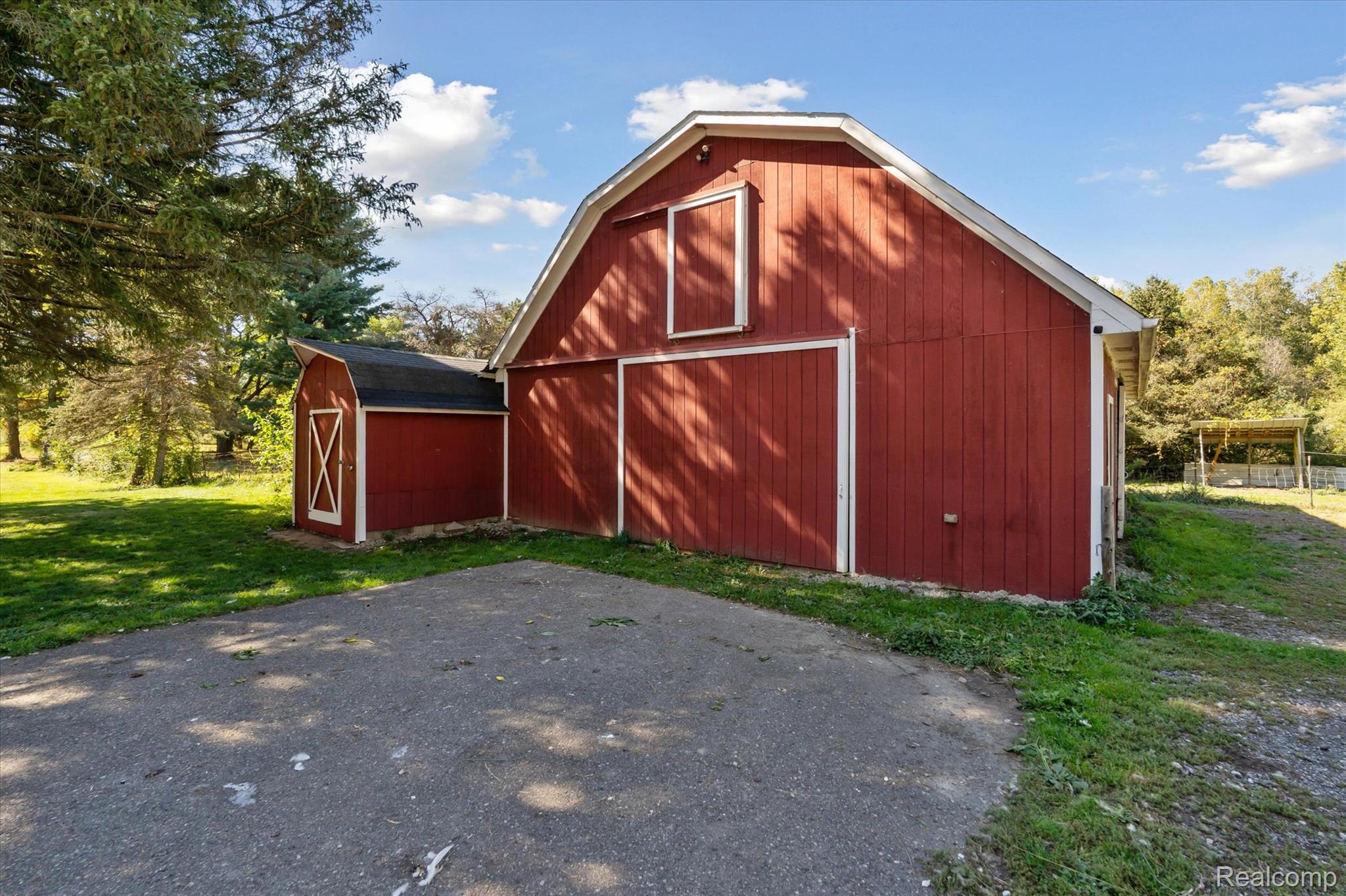 2860 E Coon Lake Road