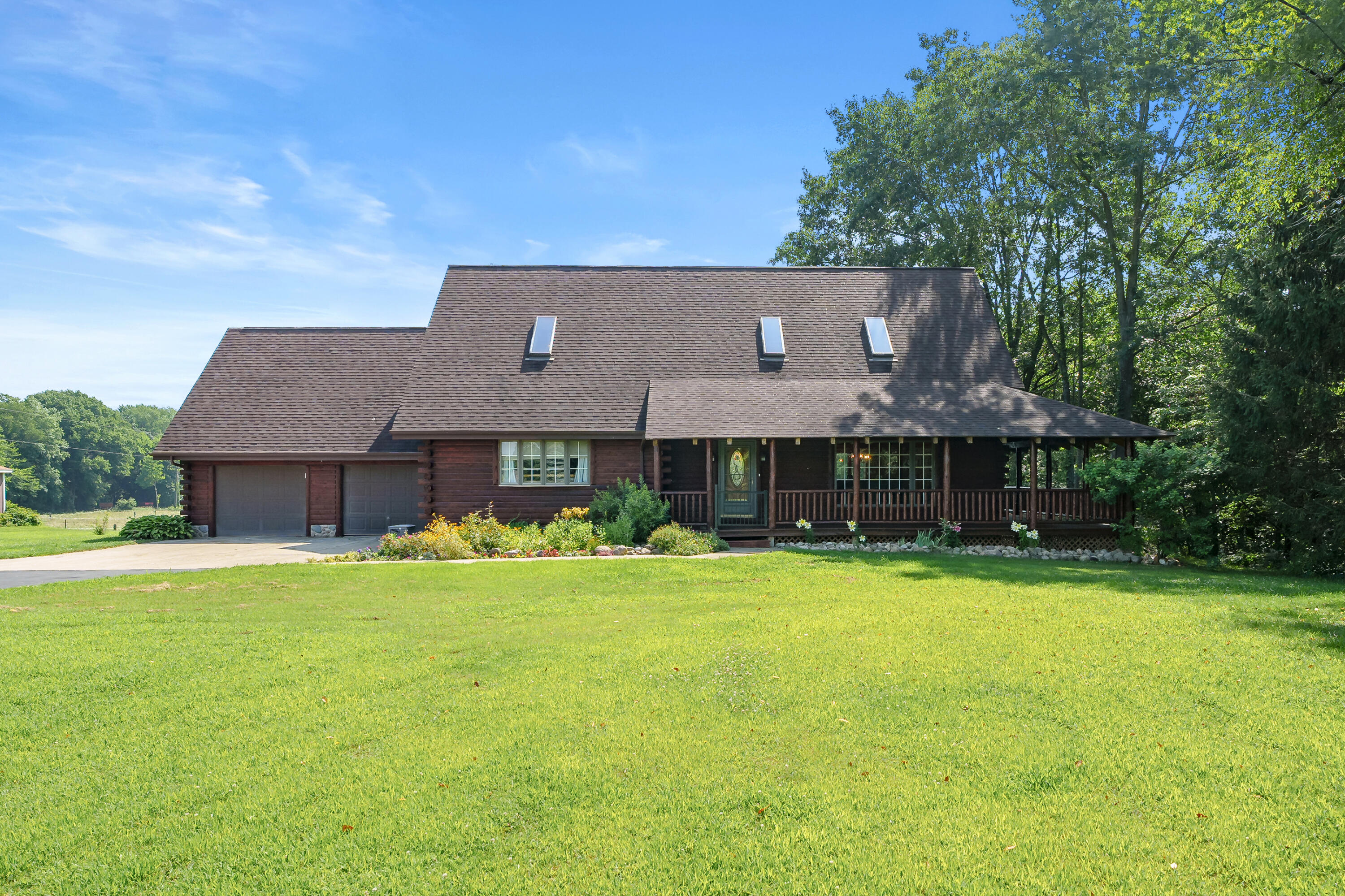 9642 2 1/2 Mile Road