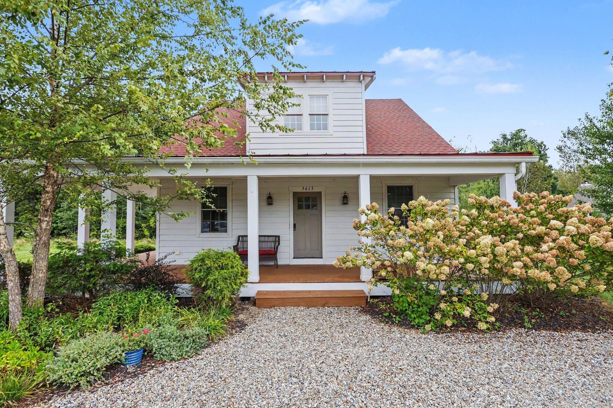 5615 Hidden Pond Lane