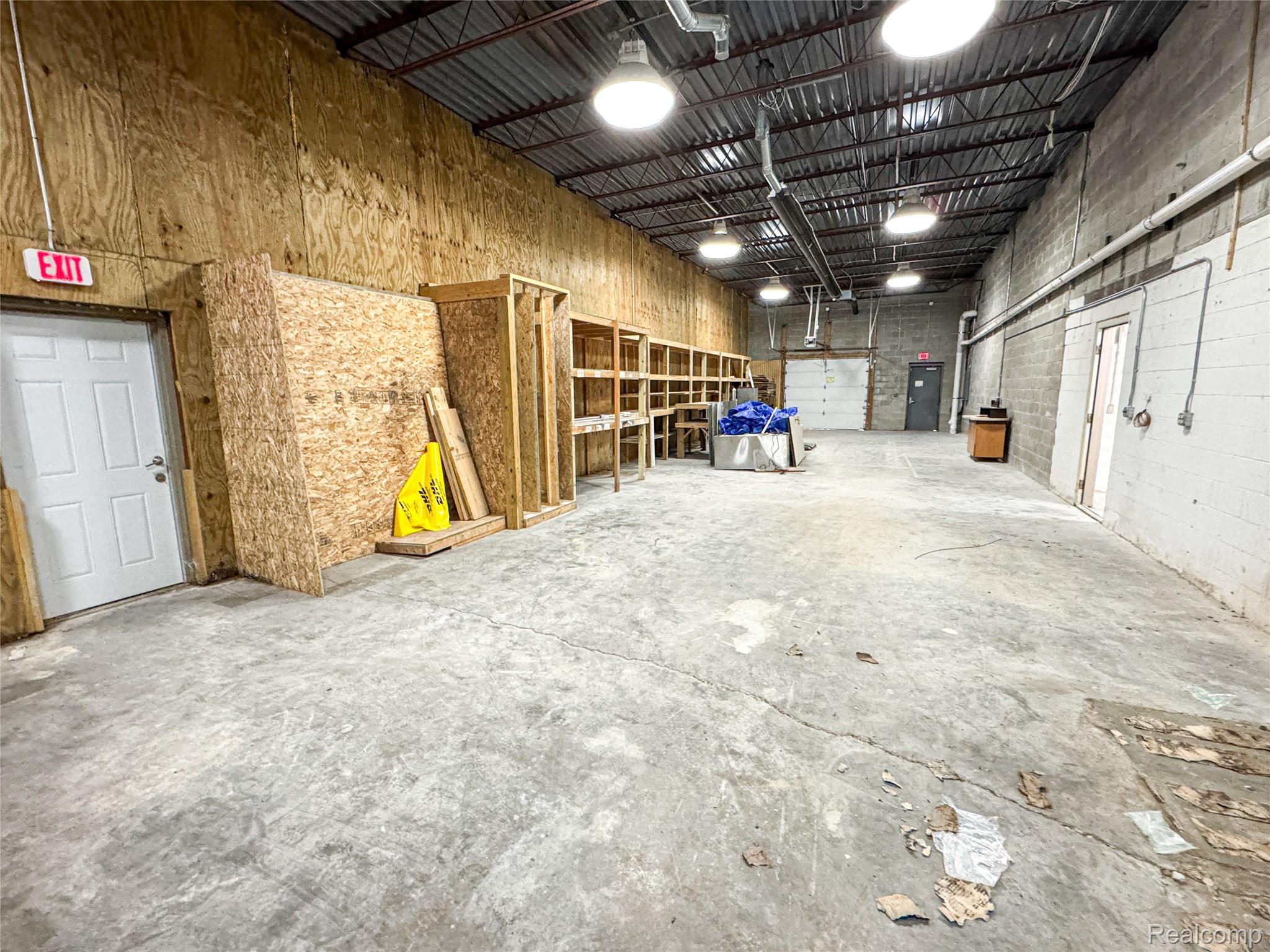 1459 N LEROY Street C