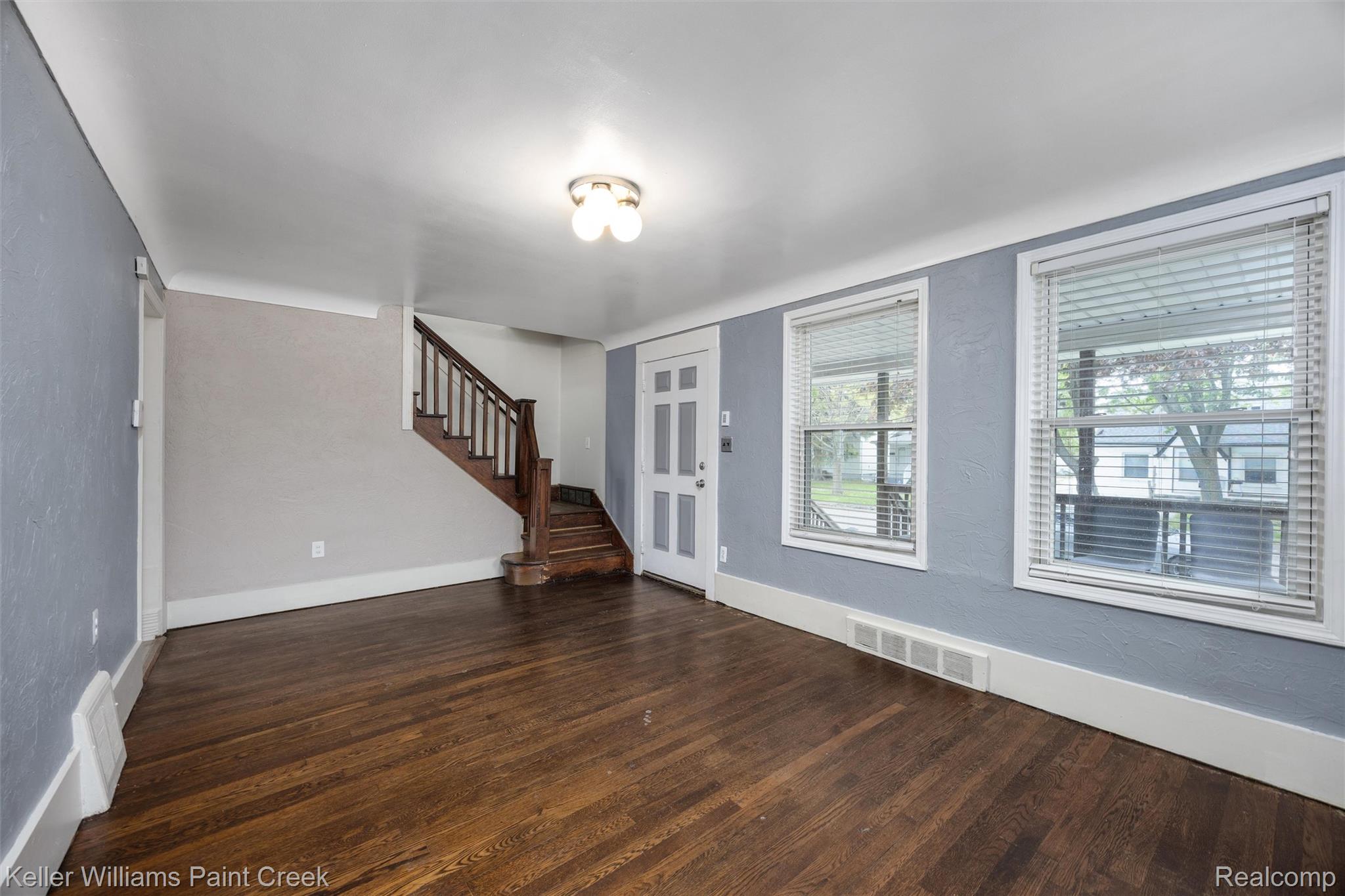 7275 Orchard Avenue
