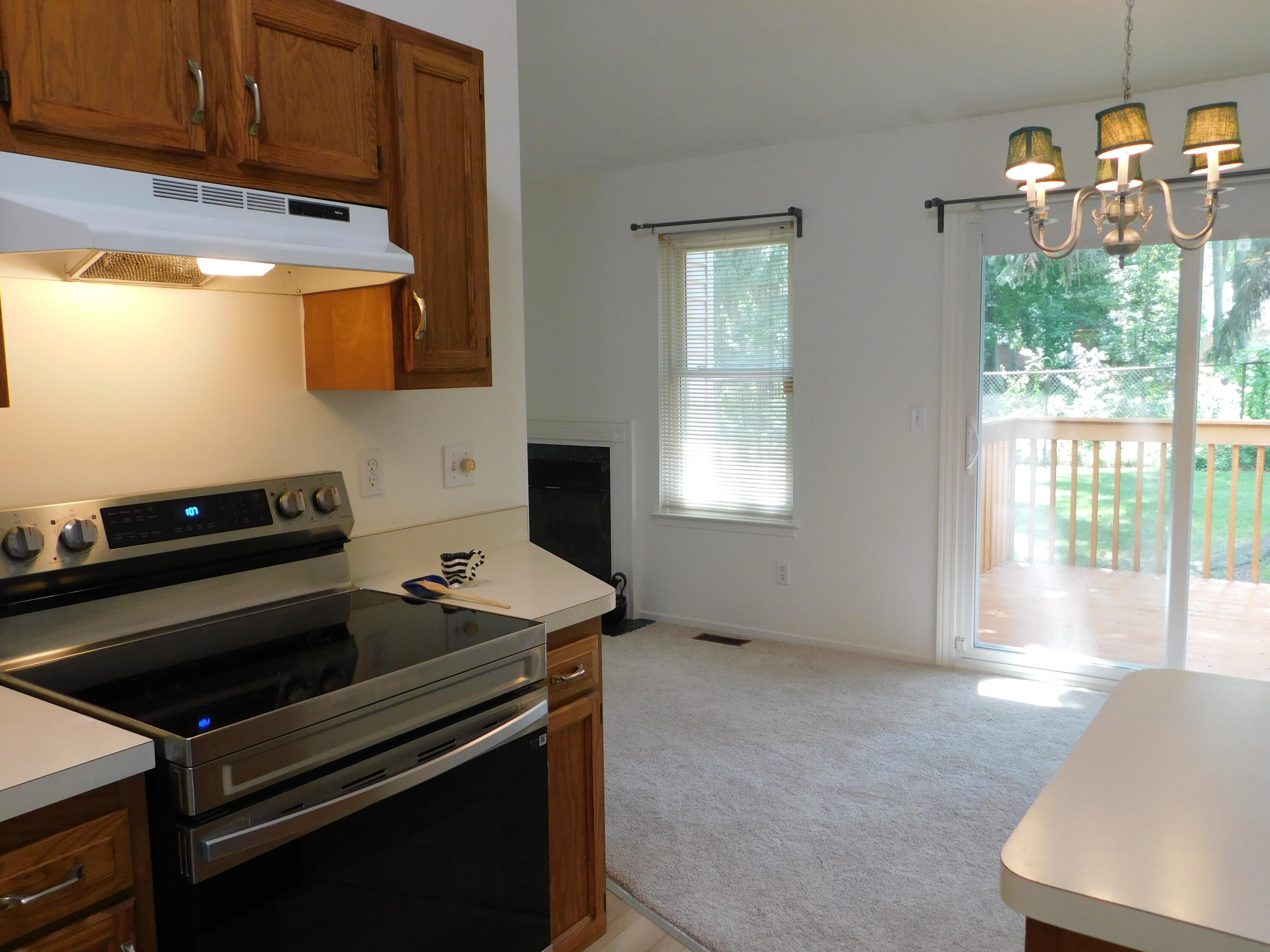 36561 S Deerhurst S