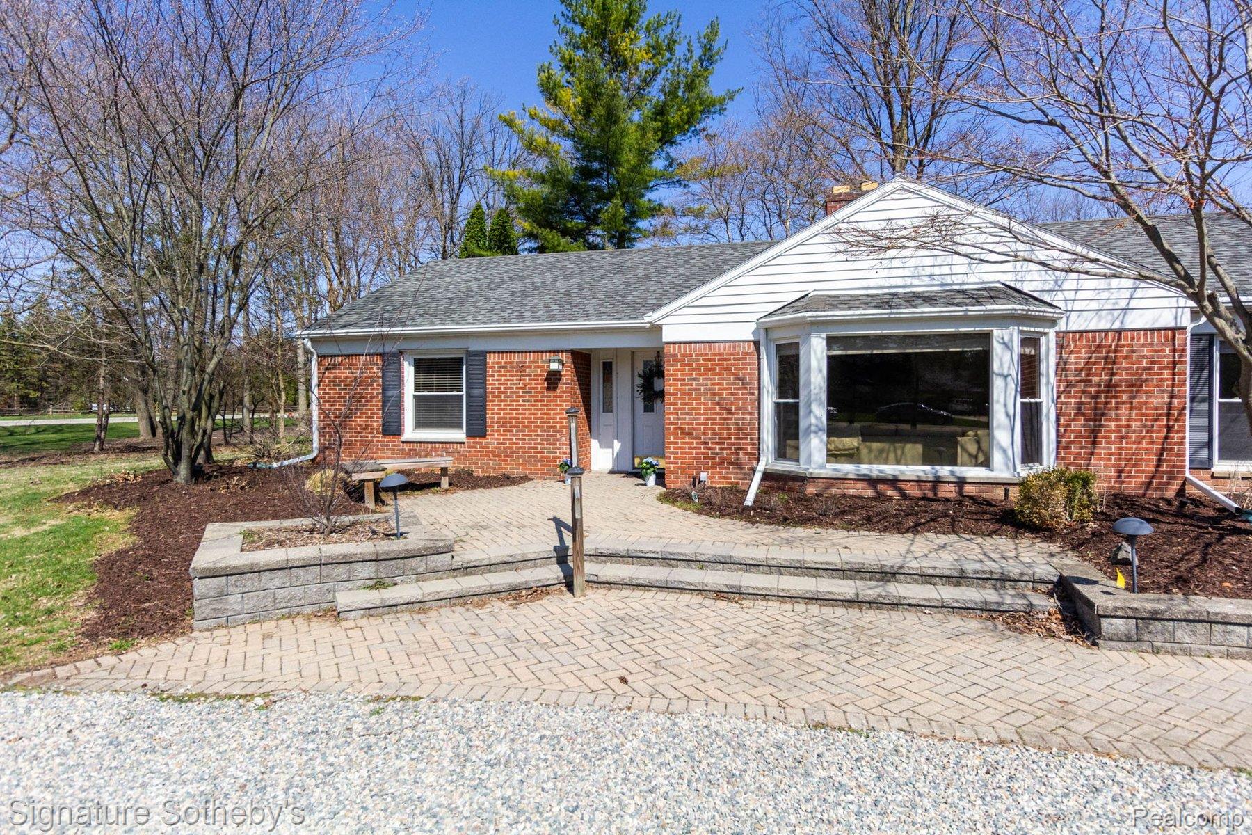 21890 Hampton Street