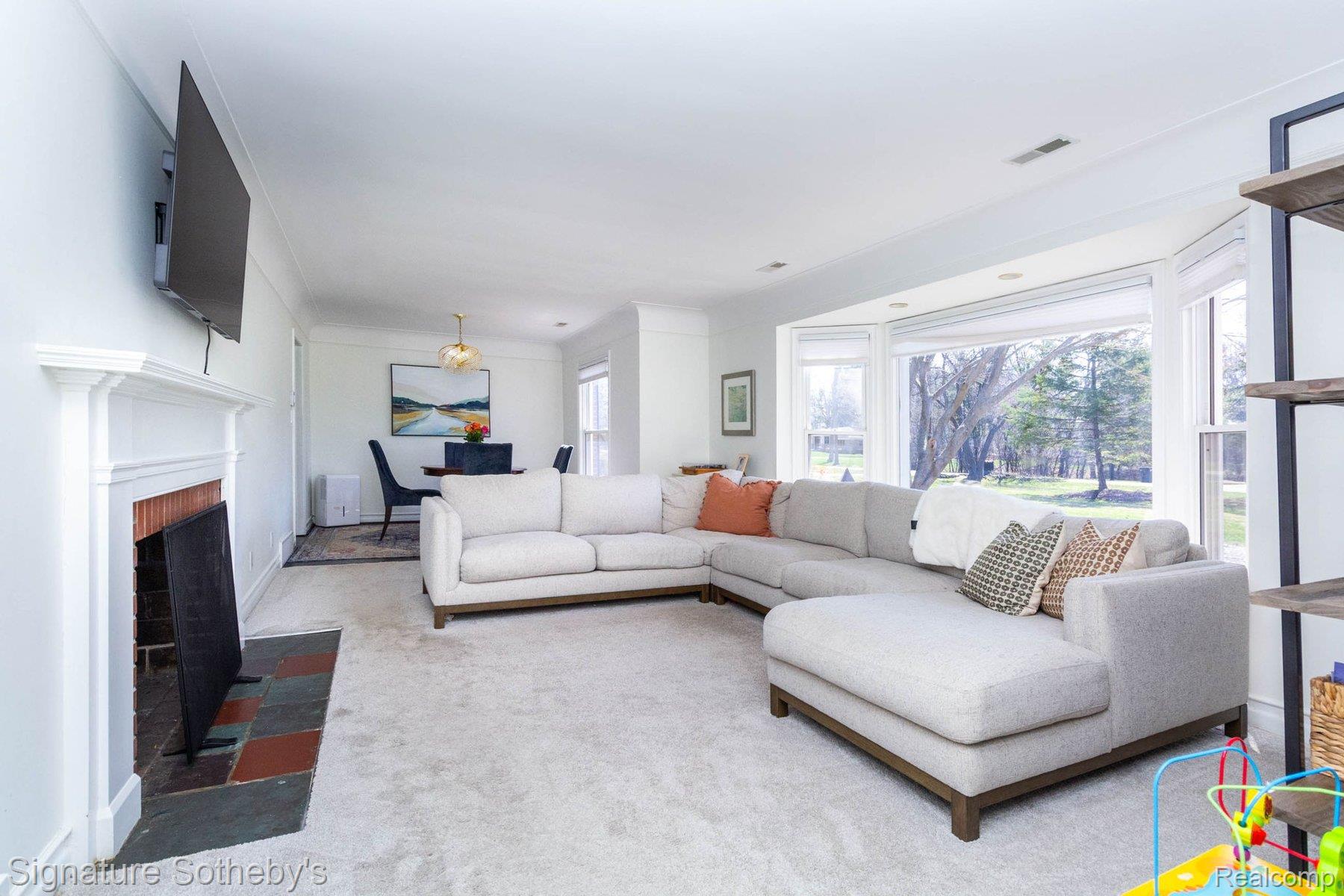 21890 Hampton Street