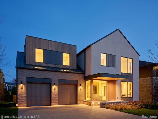 1260 Lyonhurst Street