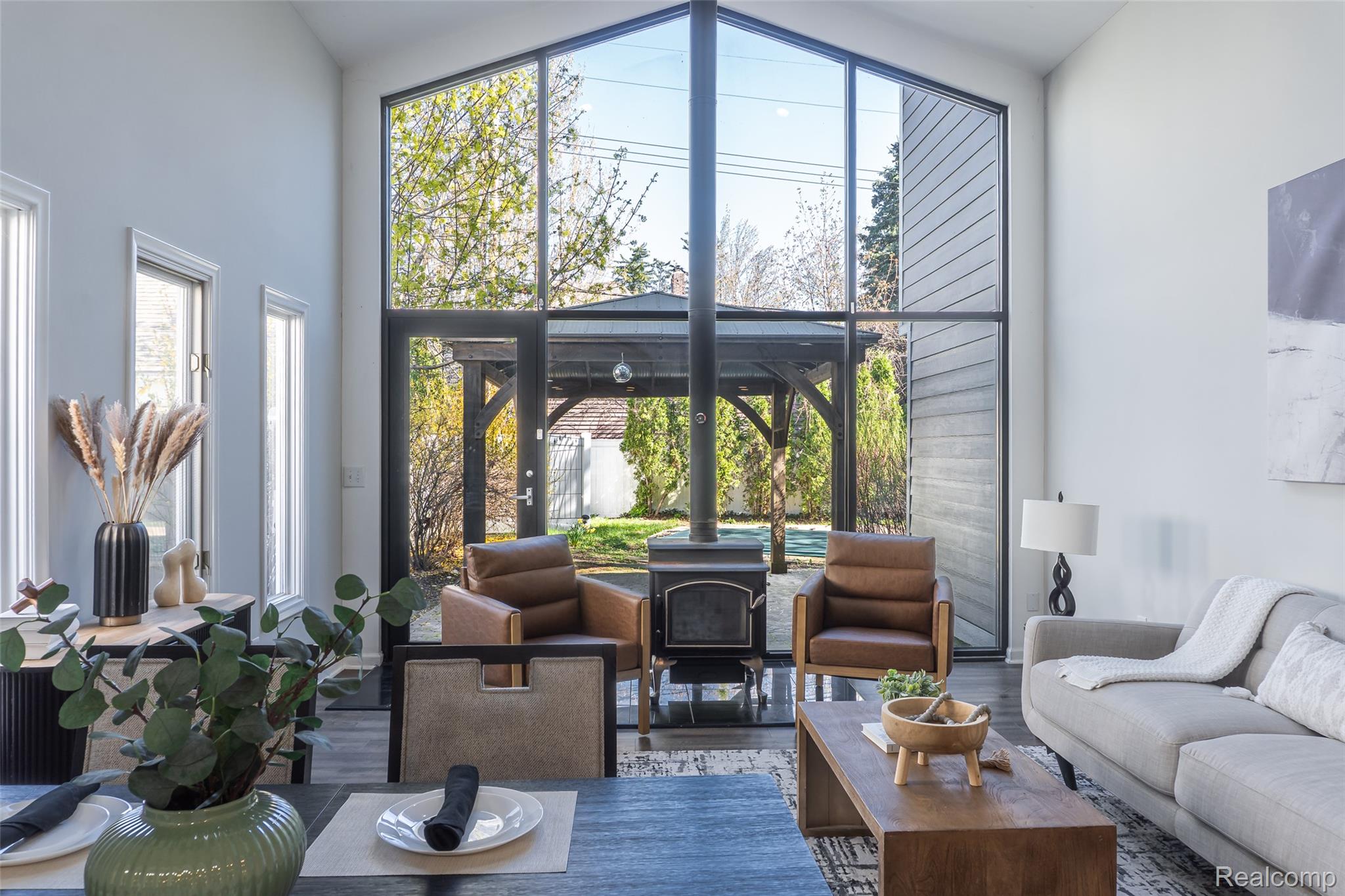 1834 Fairview Street