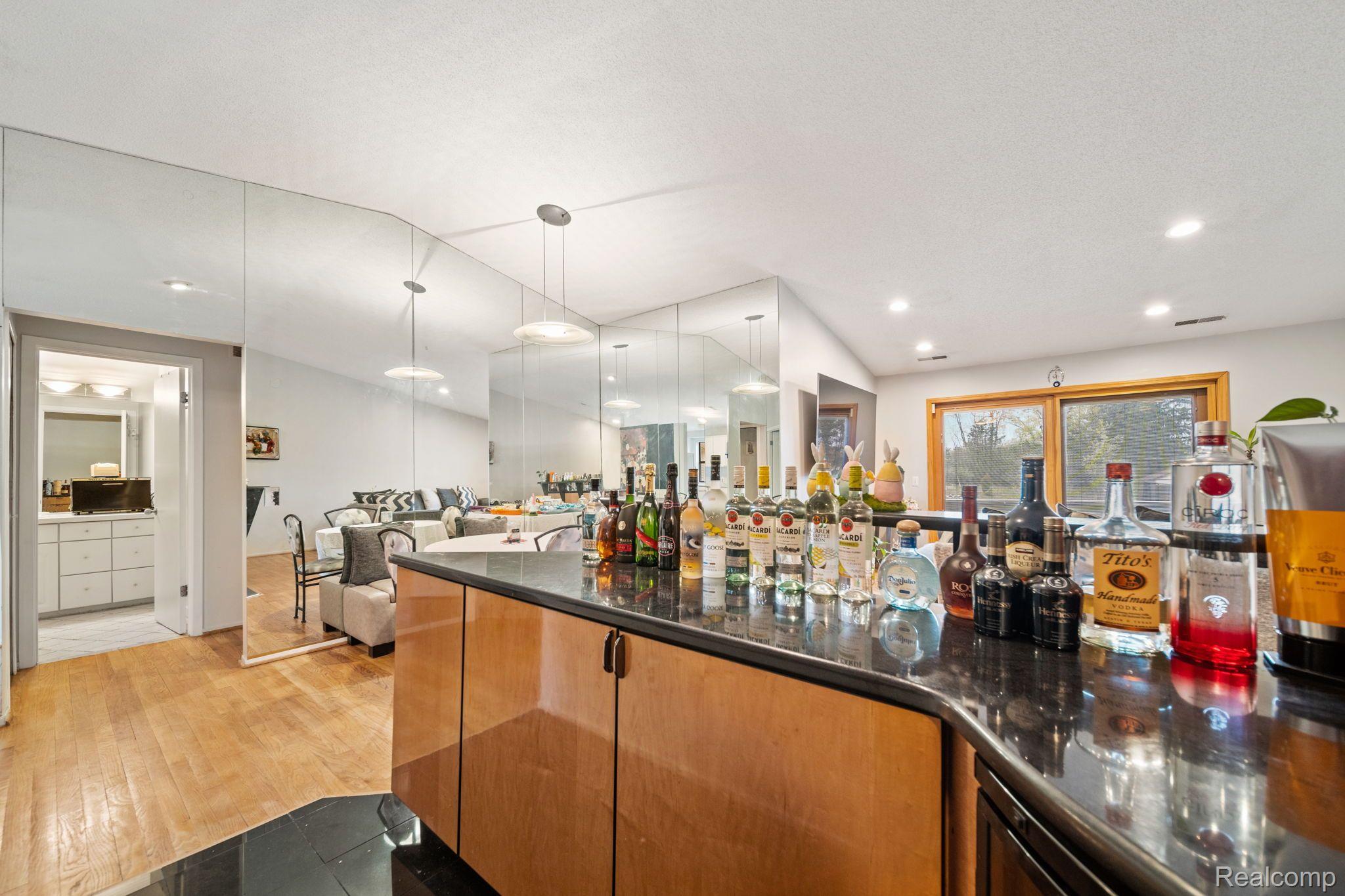 6540 RIDGEFIELD Circle 204