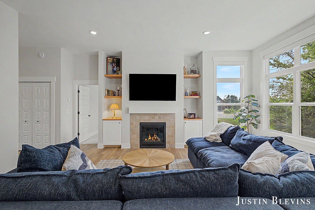 3362 Eagle Peak Court