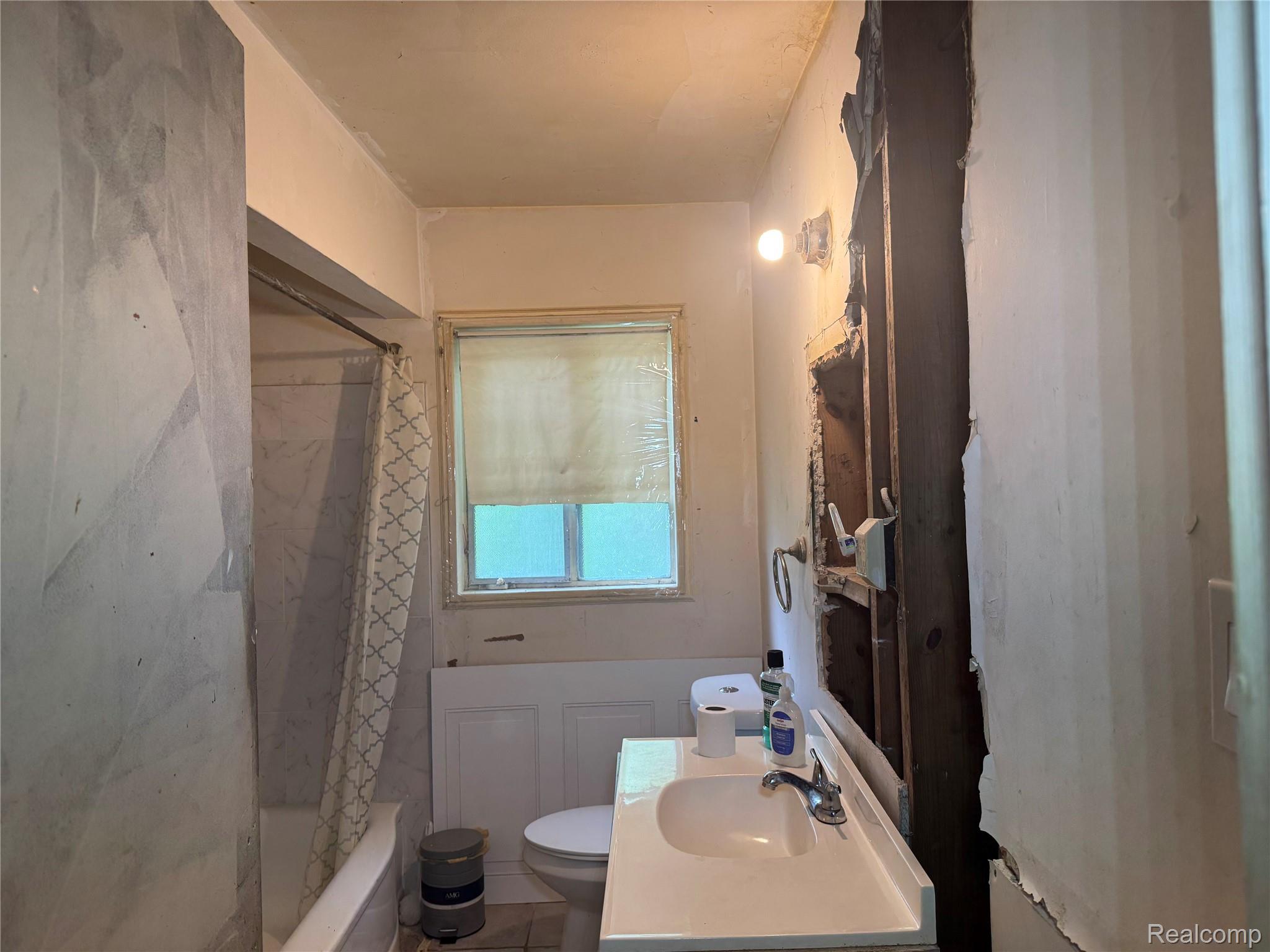 17922 Arlington Street