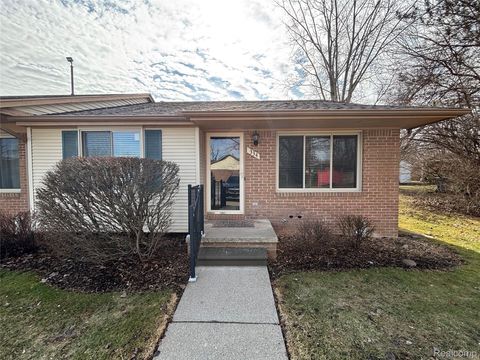 334 Fairgrove Street Romeo Village MI 48065