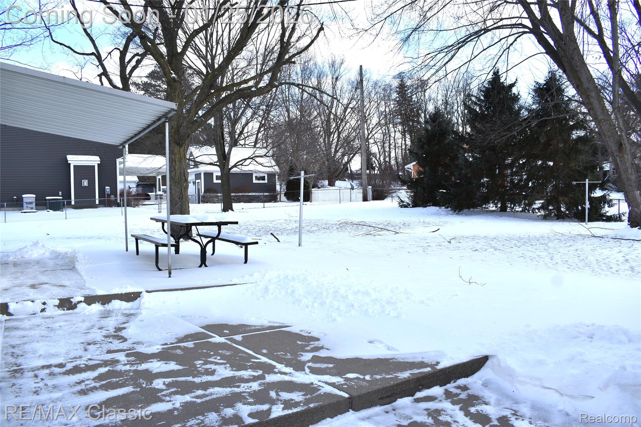 431 W Washington Street