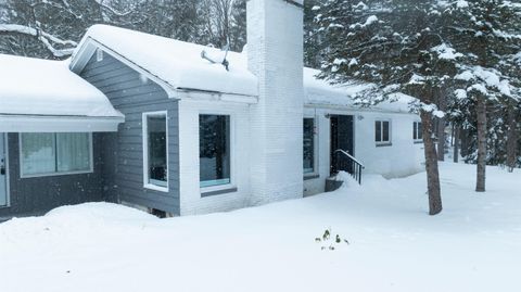 A home in LyonTownship_Roscommon