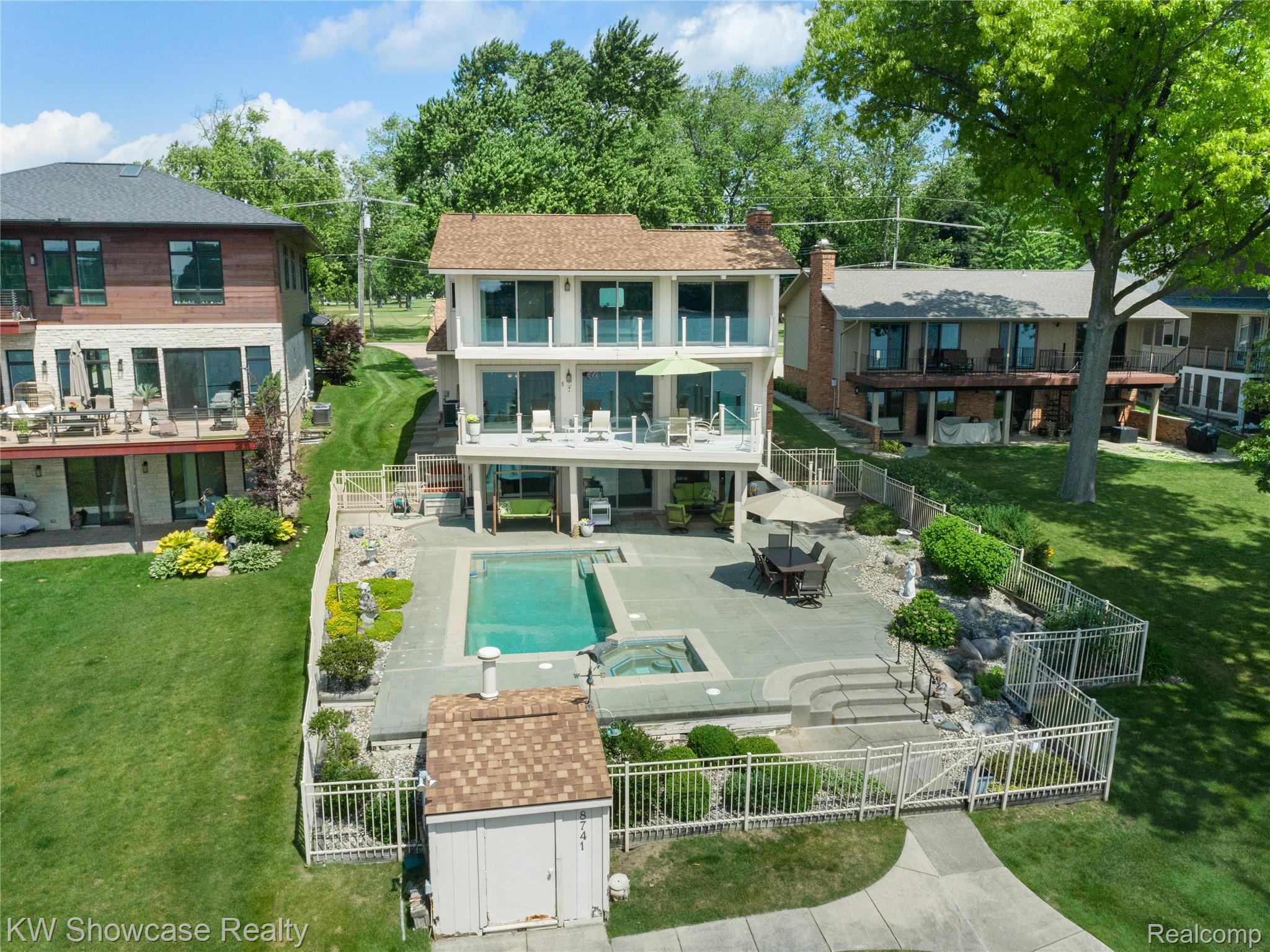 8741 Edgewood Park Drive