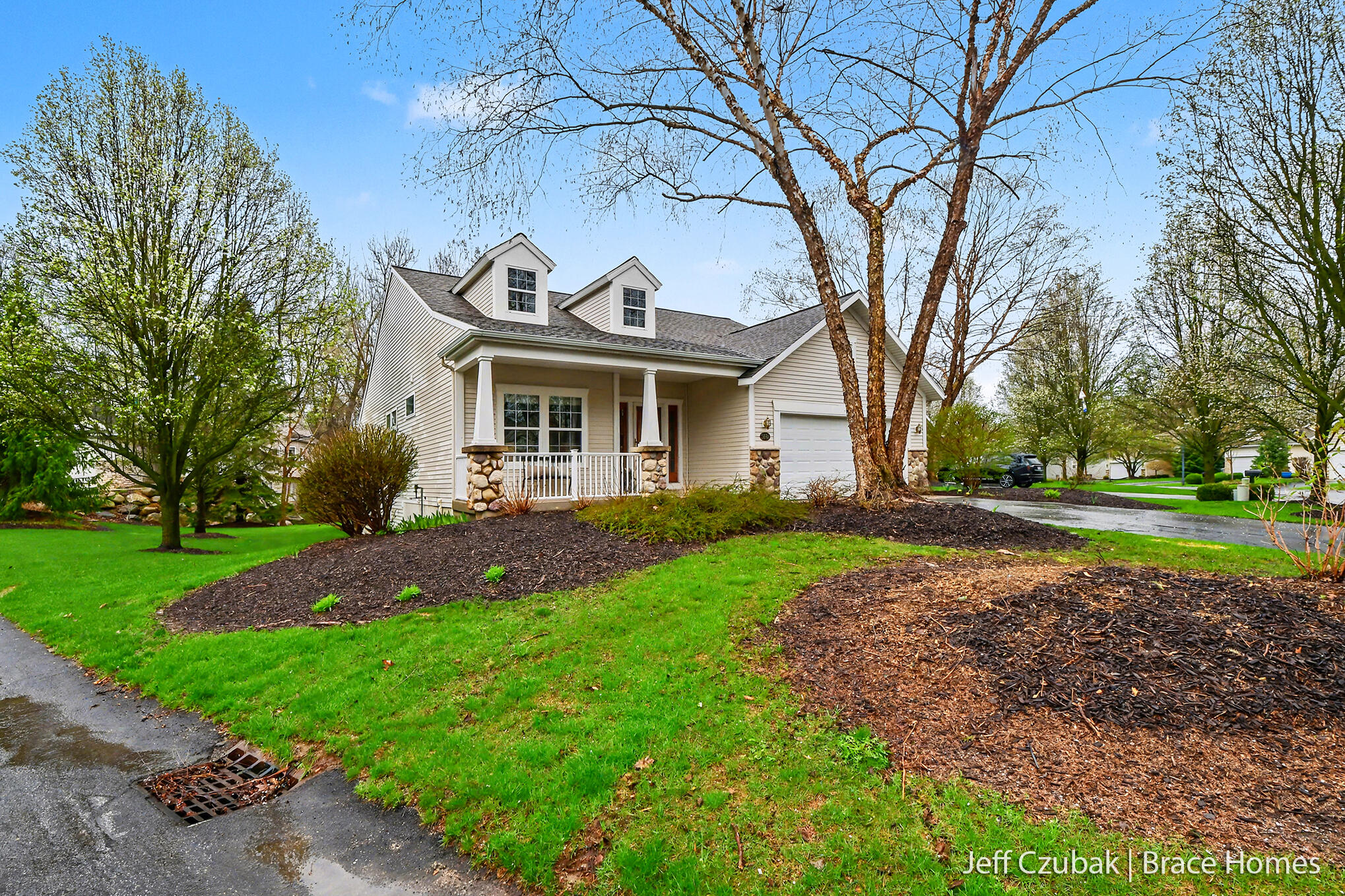 3550 Mill Point Drive SE