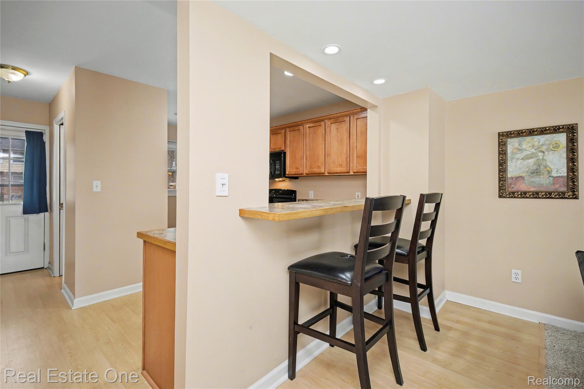 2579 Kingstowne Drive