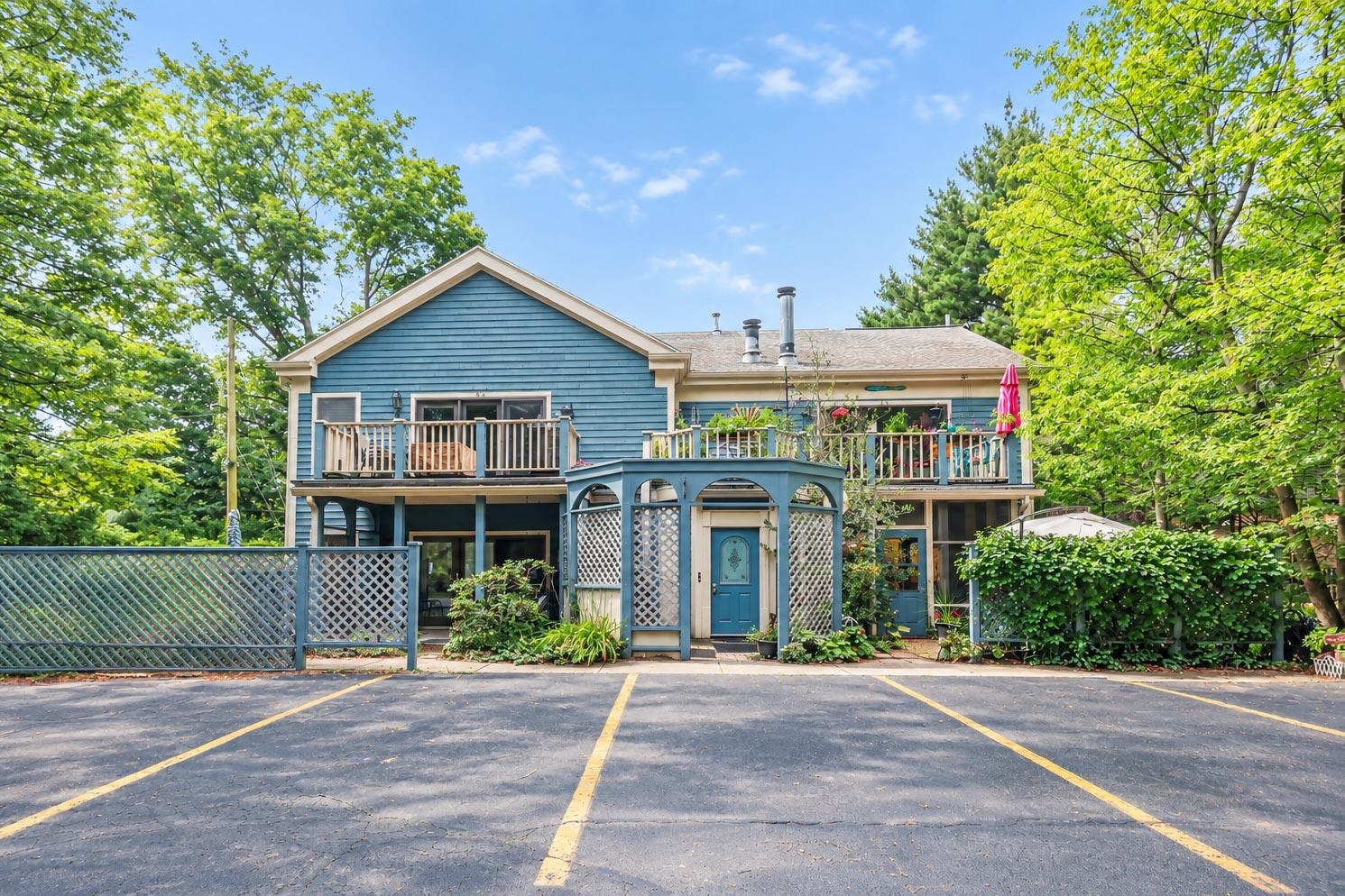 800 North Shore Drive 2