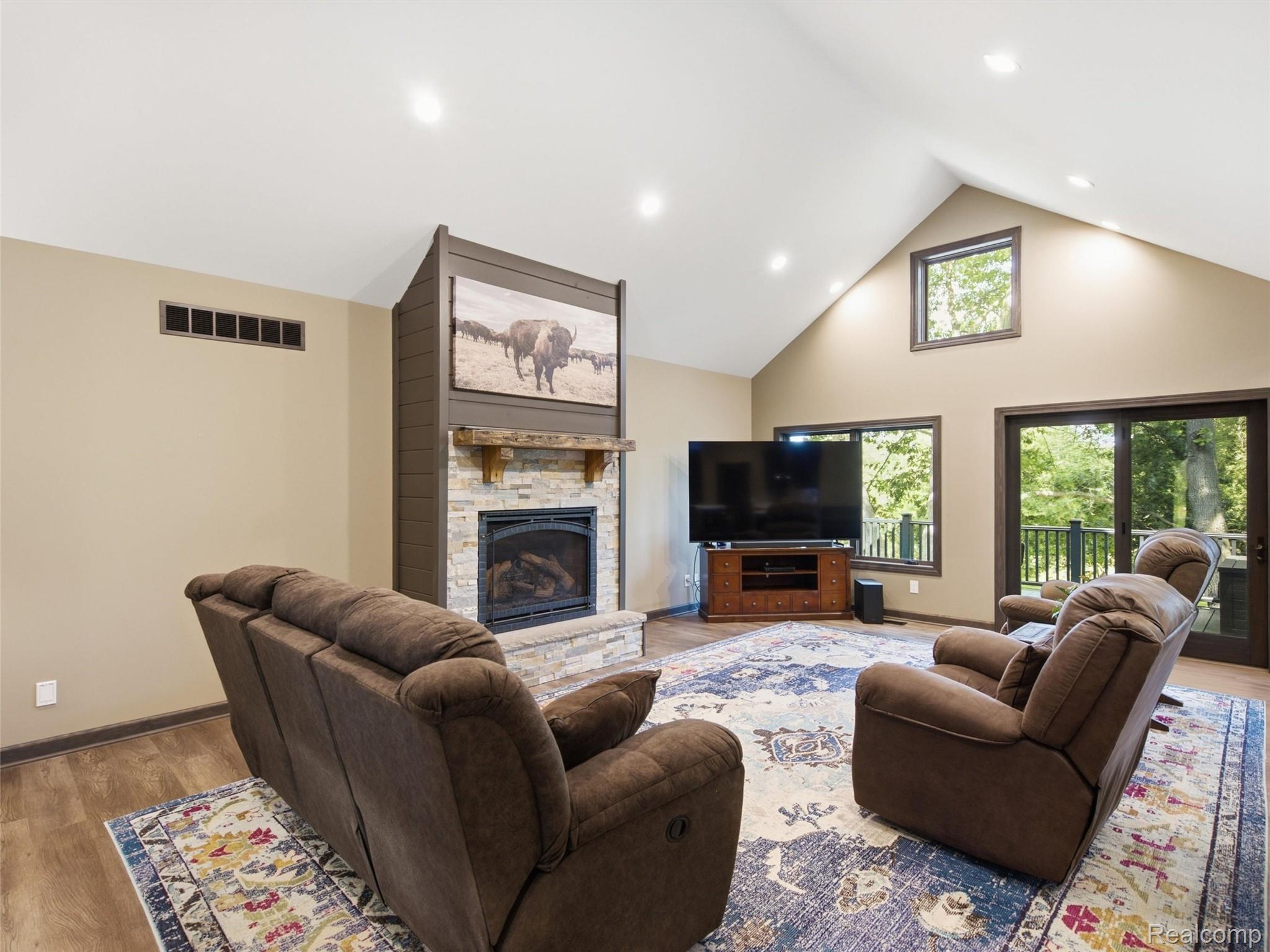 7055 Randall Drive