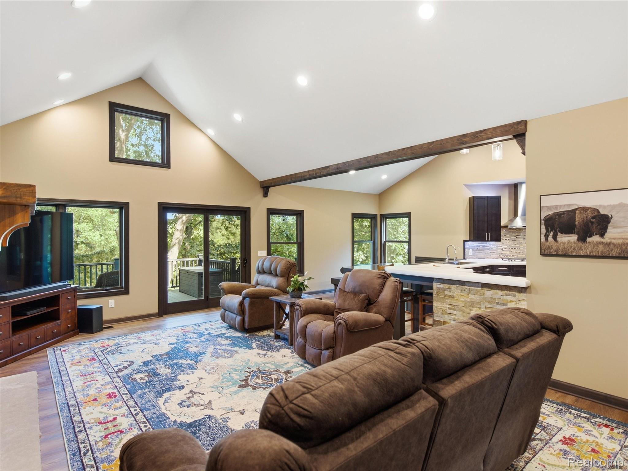 7055 Randall Drive