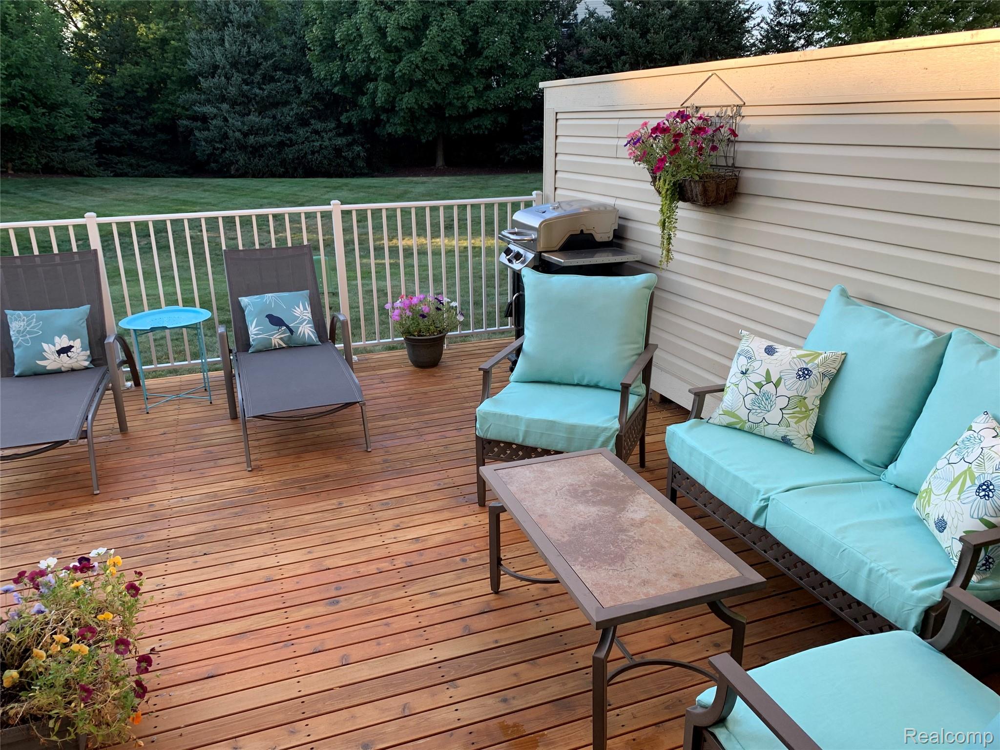 1245 Alameda Boulevard