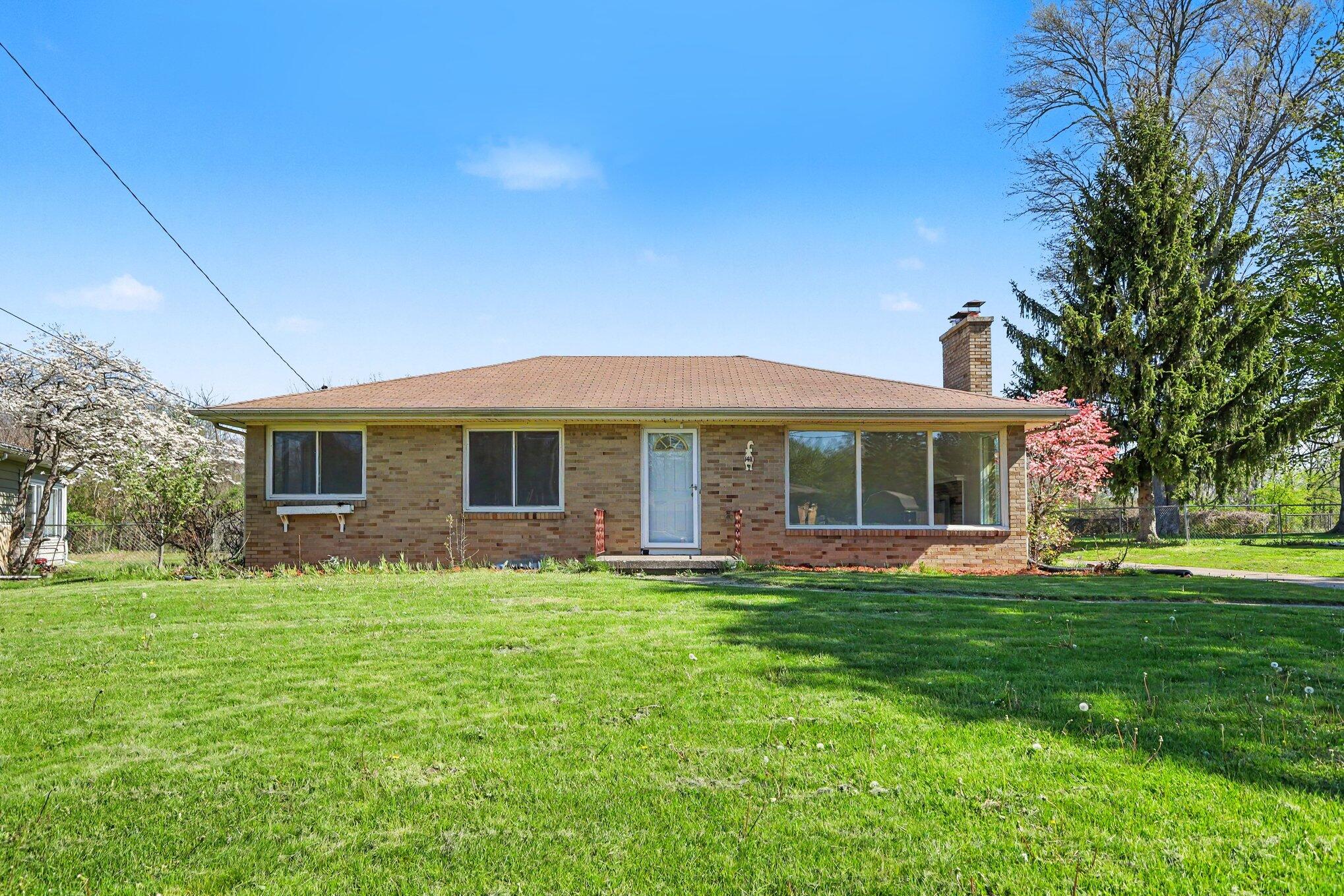 1411 Meadowlane Drive SE