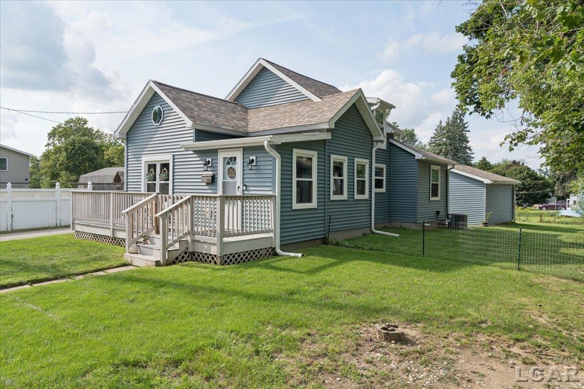 312 W Summit Street