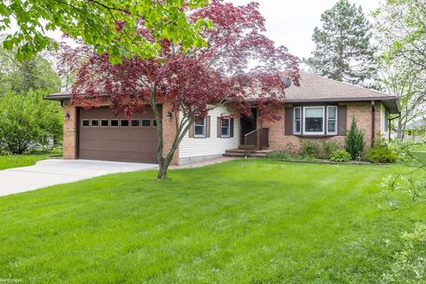 2830 Woodstock Circle Port Huron City MI 48060