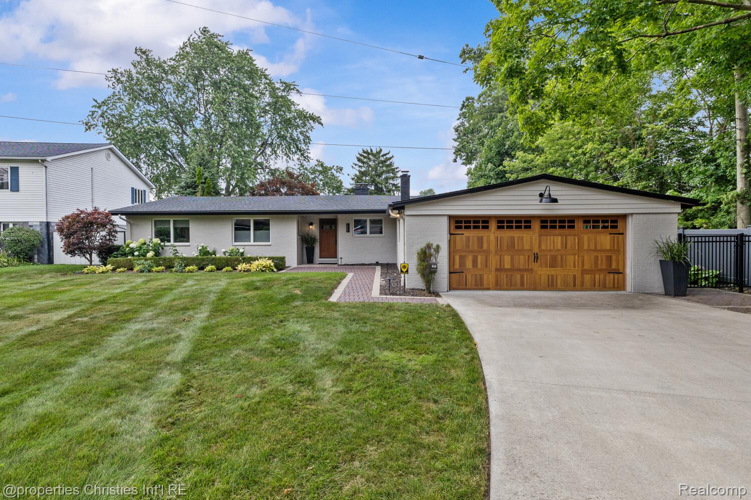 3997 Dill Drive