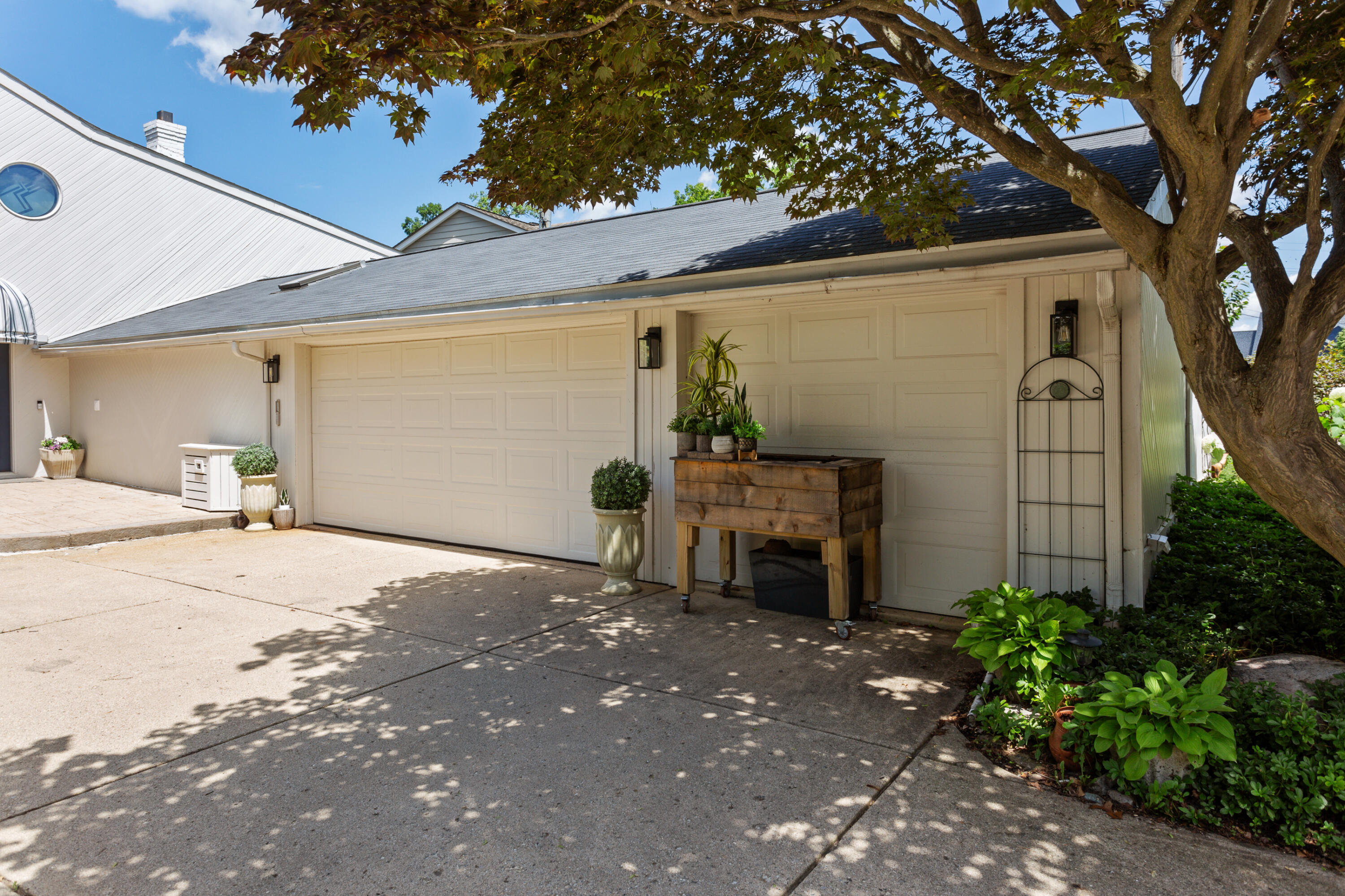 2323 Solano Drive