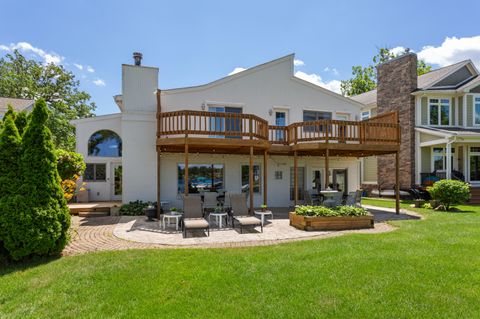 2323 Solano Drive Wolverine Lake Village MI 48390
