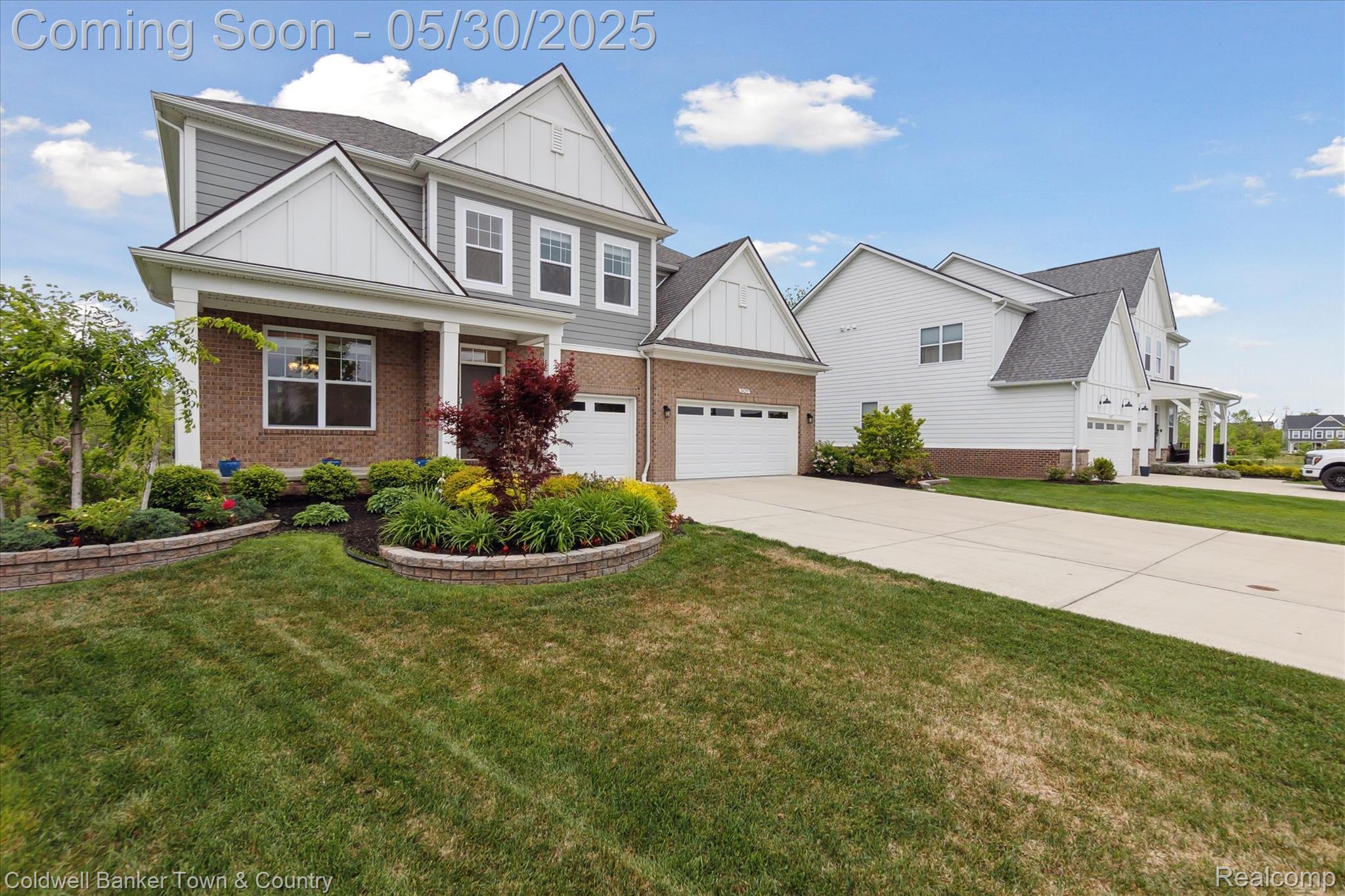 24295 BAY LAUREL Lane