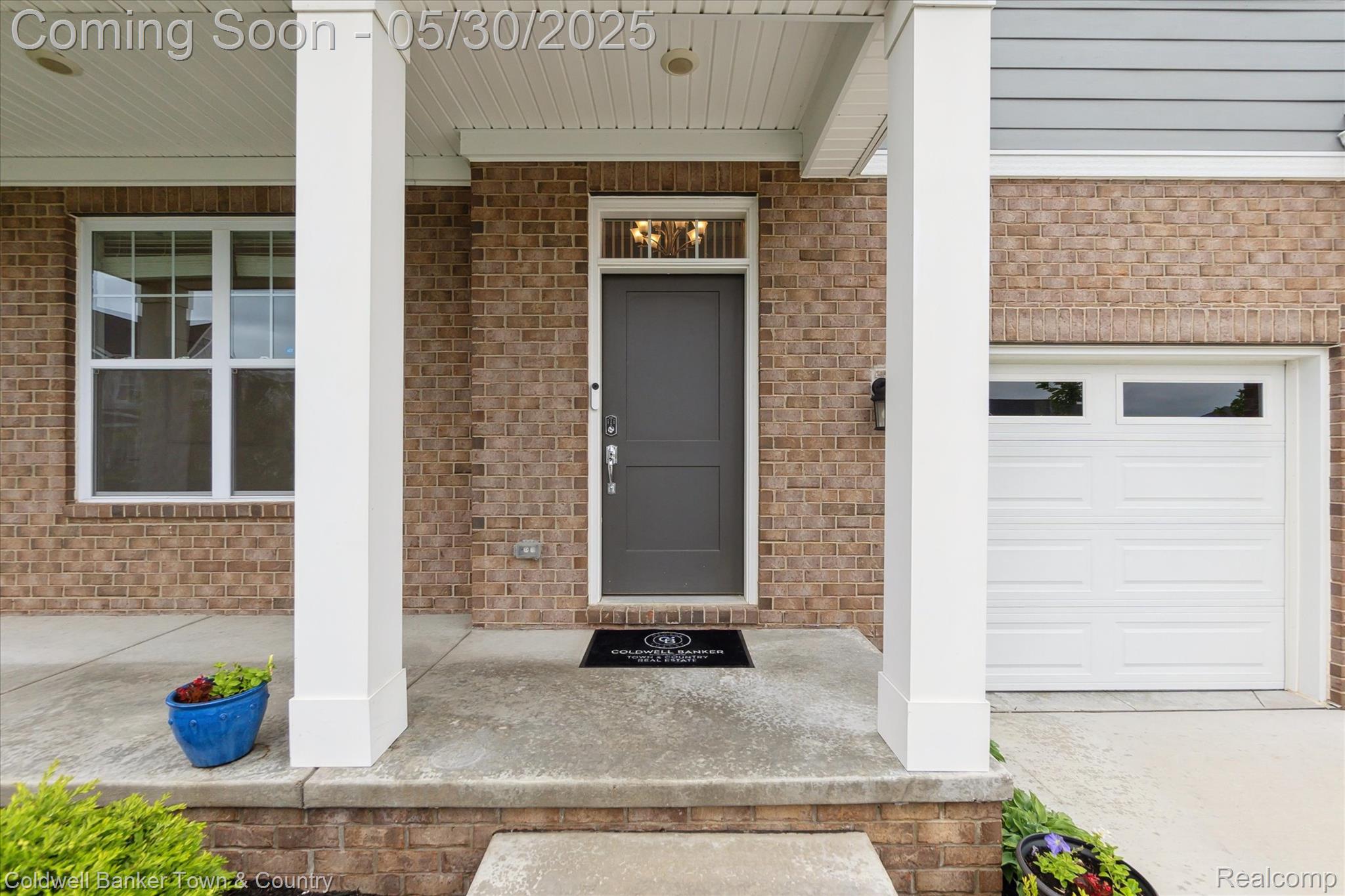 24295 BAY LAUREL Lane