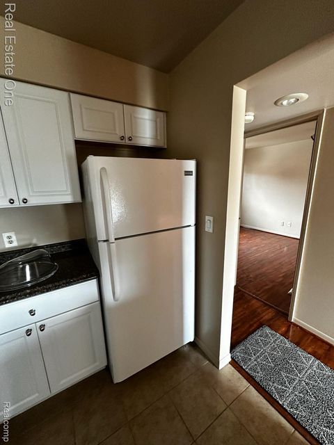 Tiny photo for 1868 Colonial Village Way #4, Waterford Charter Township, MI 48328 (MLS # 20261016611)