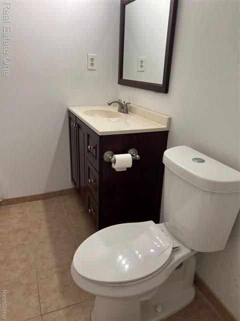 Tiny photo for 1868 Colonial Village Way #4, Waterford Charter Township, MI 48328 (MLS # 20261016611)