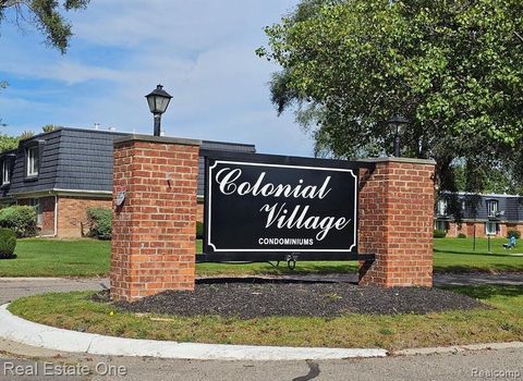 Tiny photo for 1868 Colonial Village Way #4, Waterford Charter Township, MI 48328 (MLS # 20261016611)