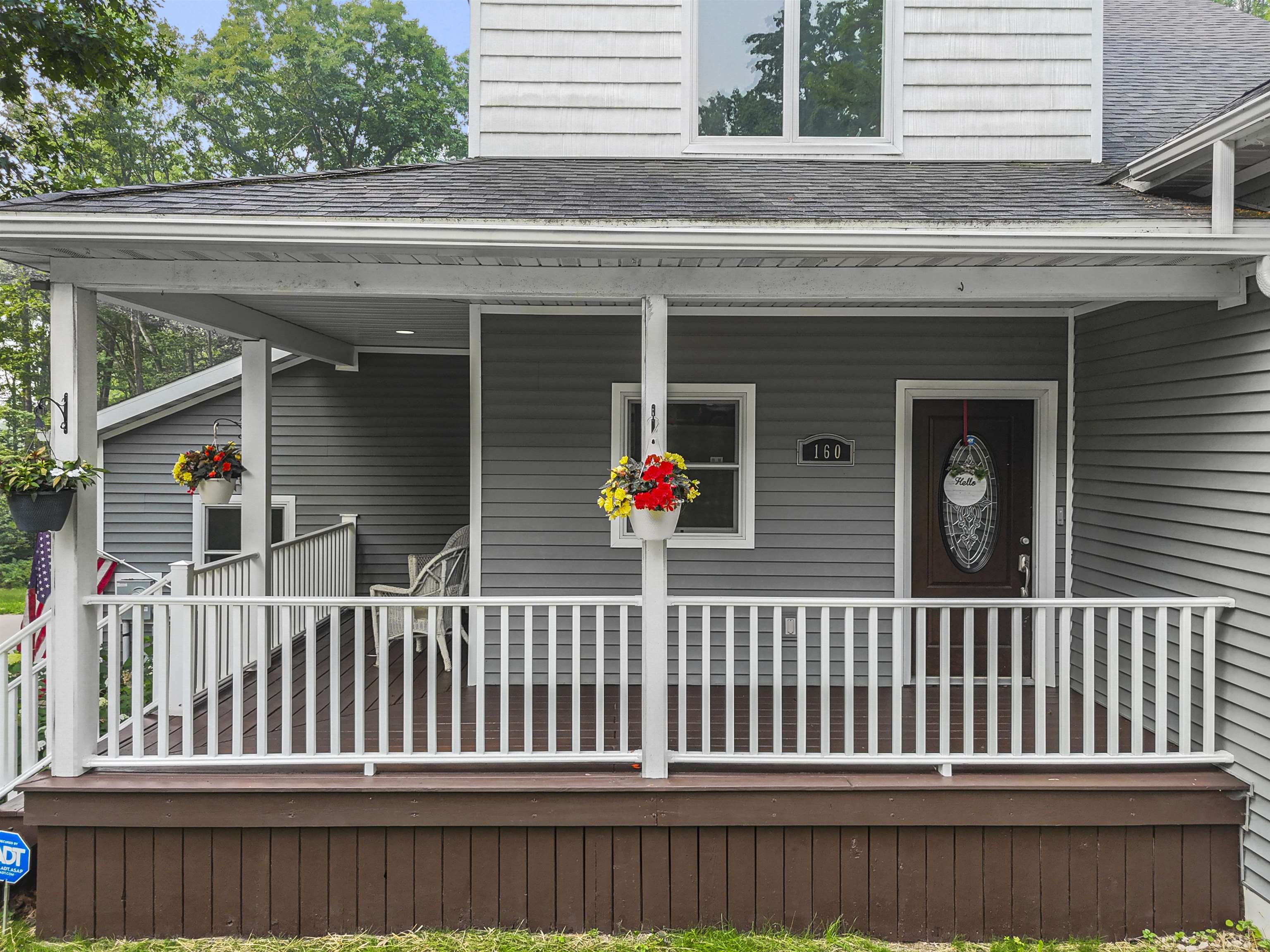 160 Hunters Ridge