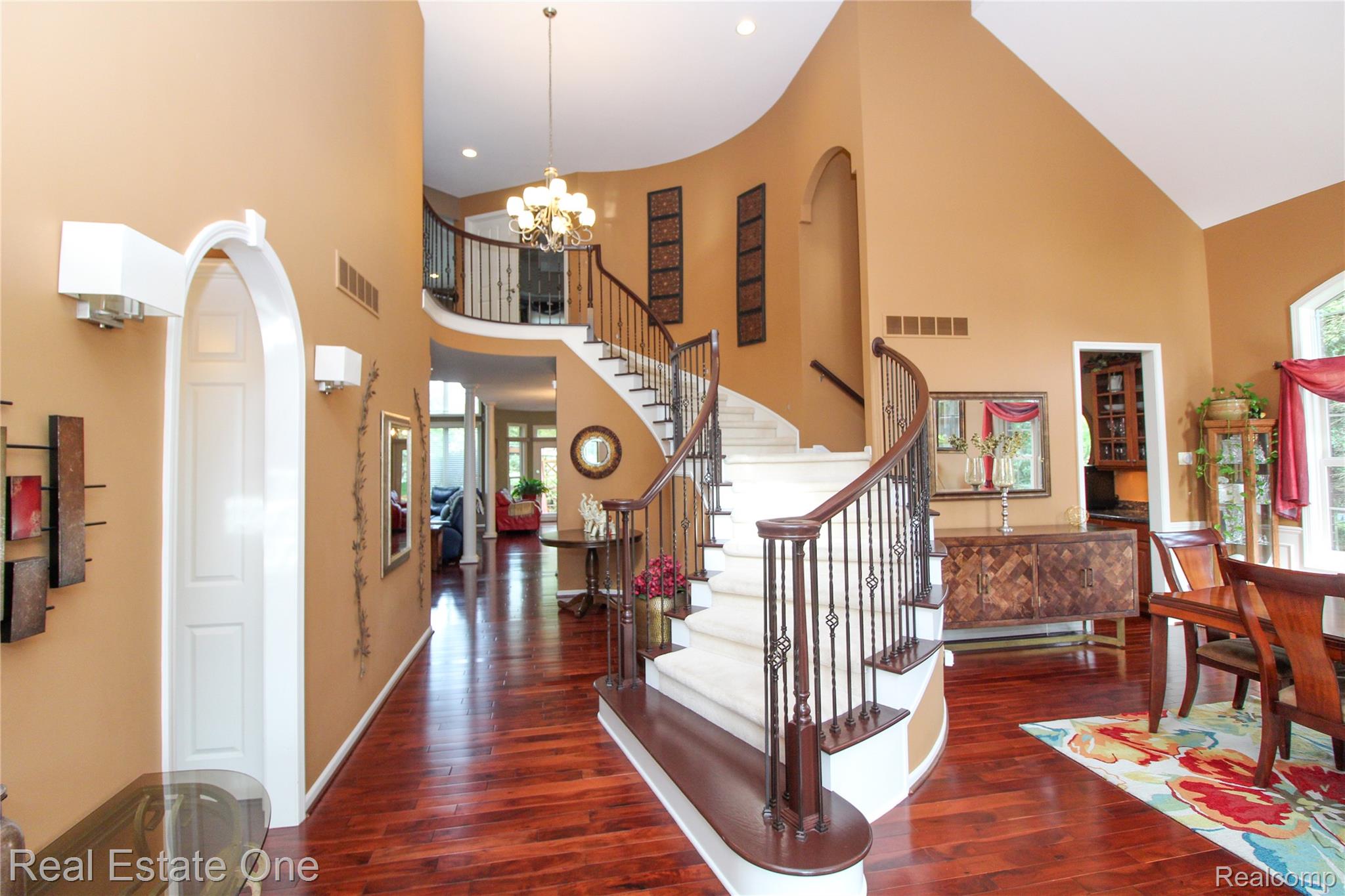 44023 Cypress Point Drive