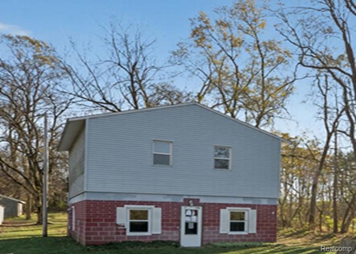 1702 N M- 43 Highway