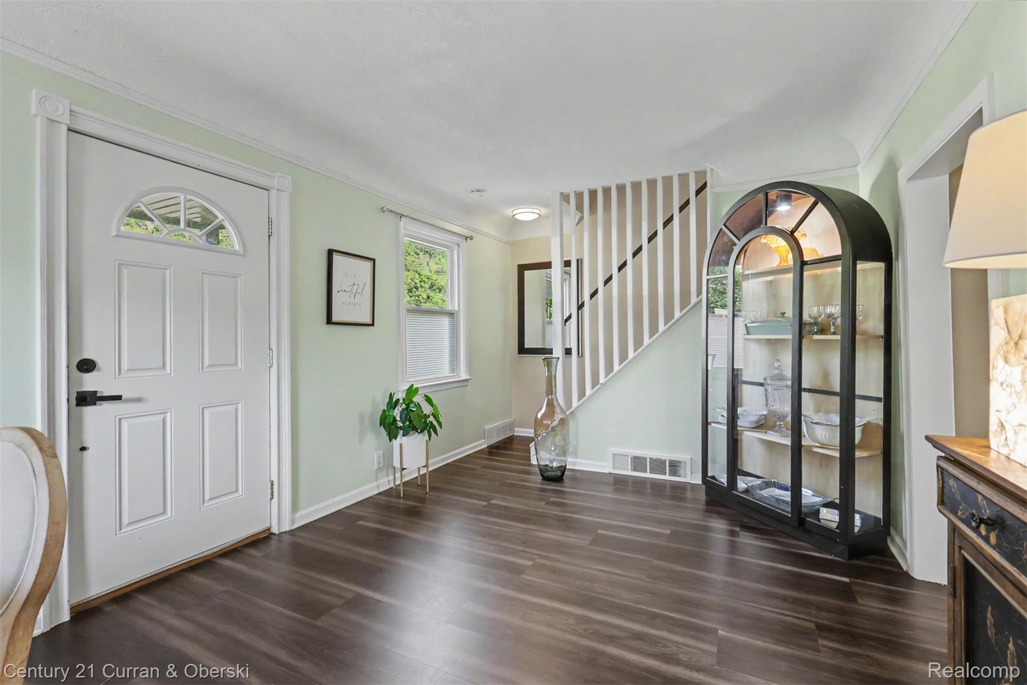 3131 Lafayette Drive
