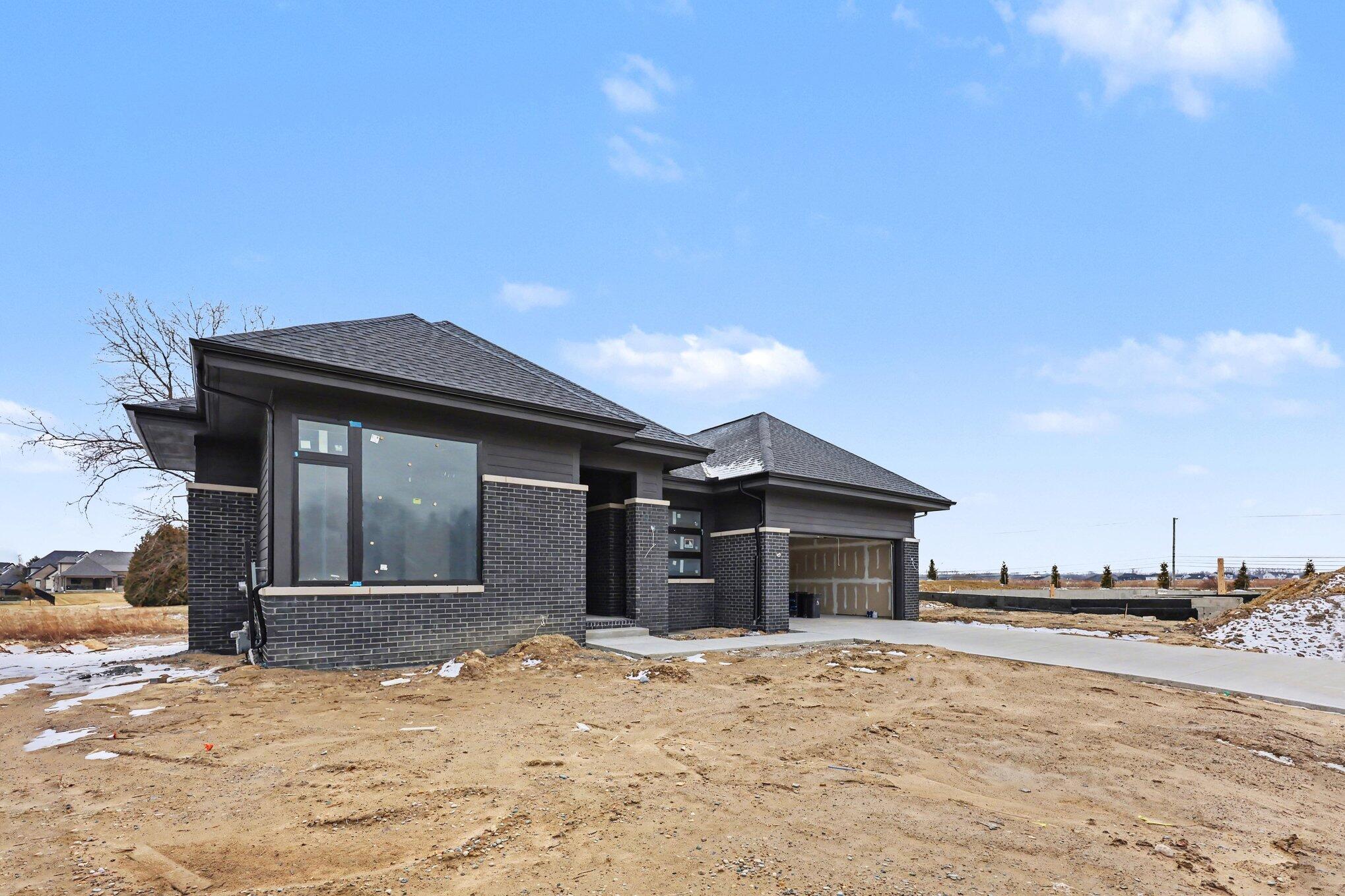 57078 Meadowridge Drive